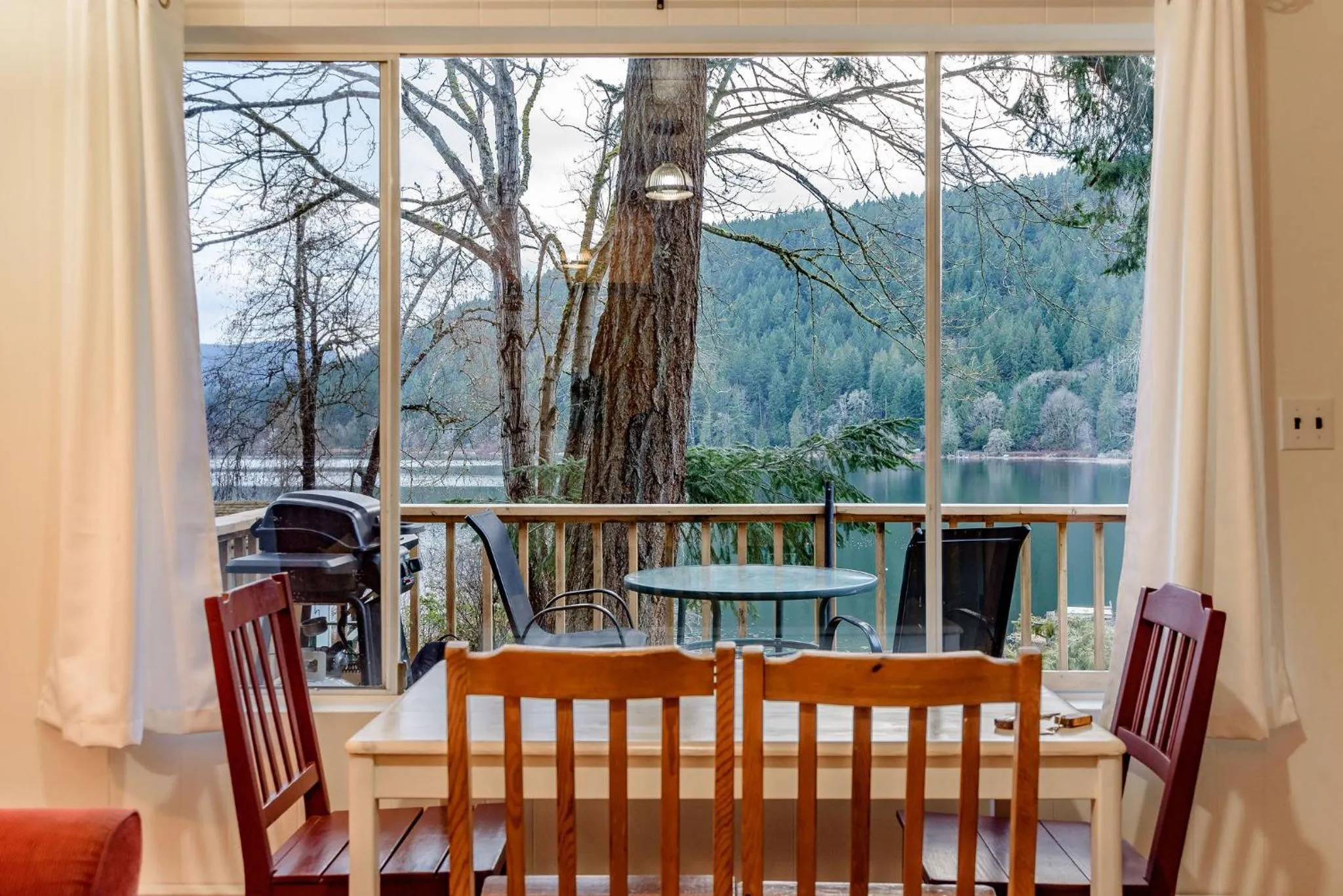 Green Acres Lakeside Resort Salt Spring Island