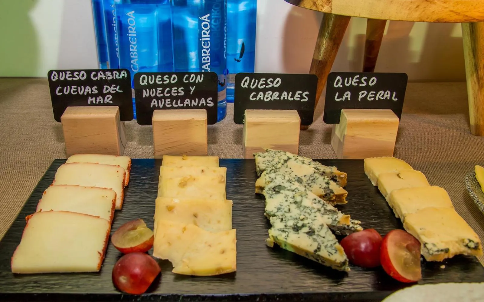 Buffet breakfast in Hotel Boutique Loriente