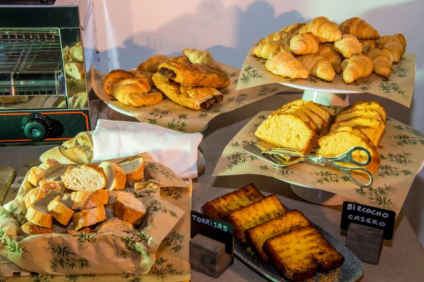 Buffet breakfast, Breakfast in Hotel Boutique Loriente