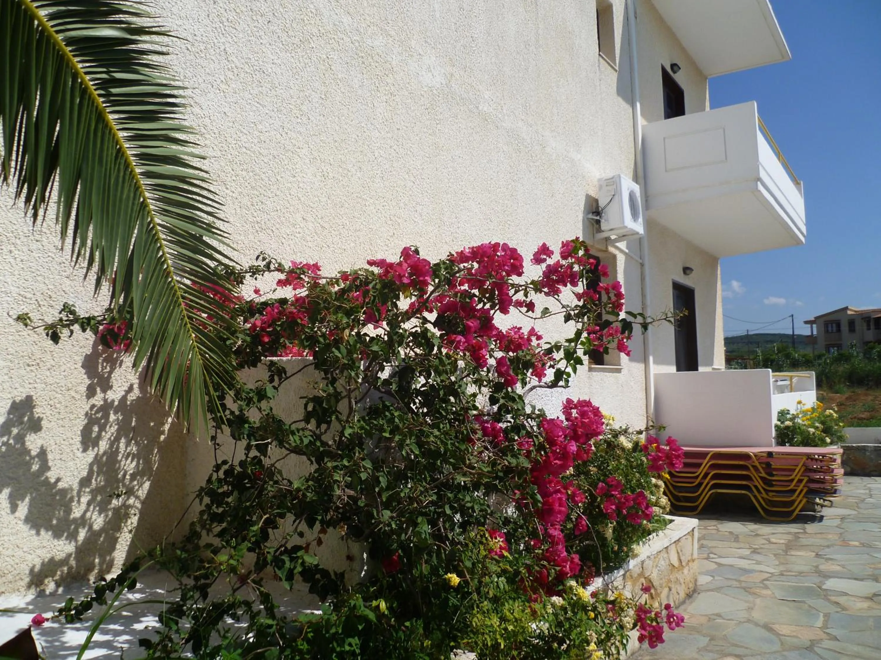 Facade/entrance in Karmi Apartments