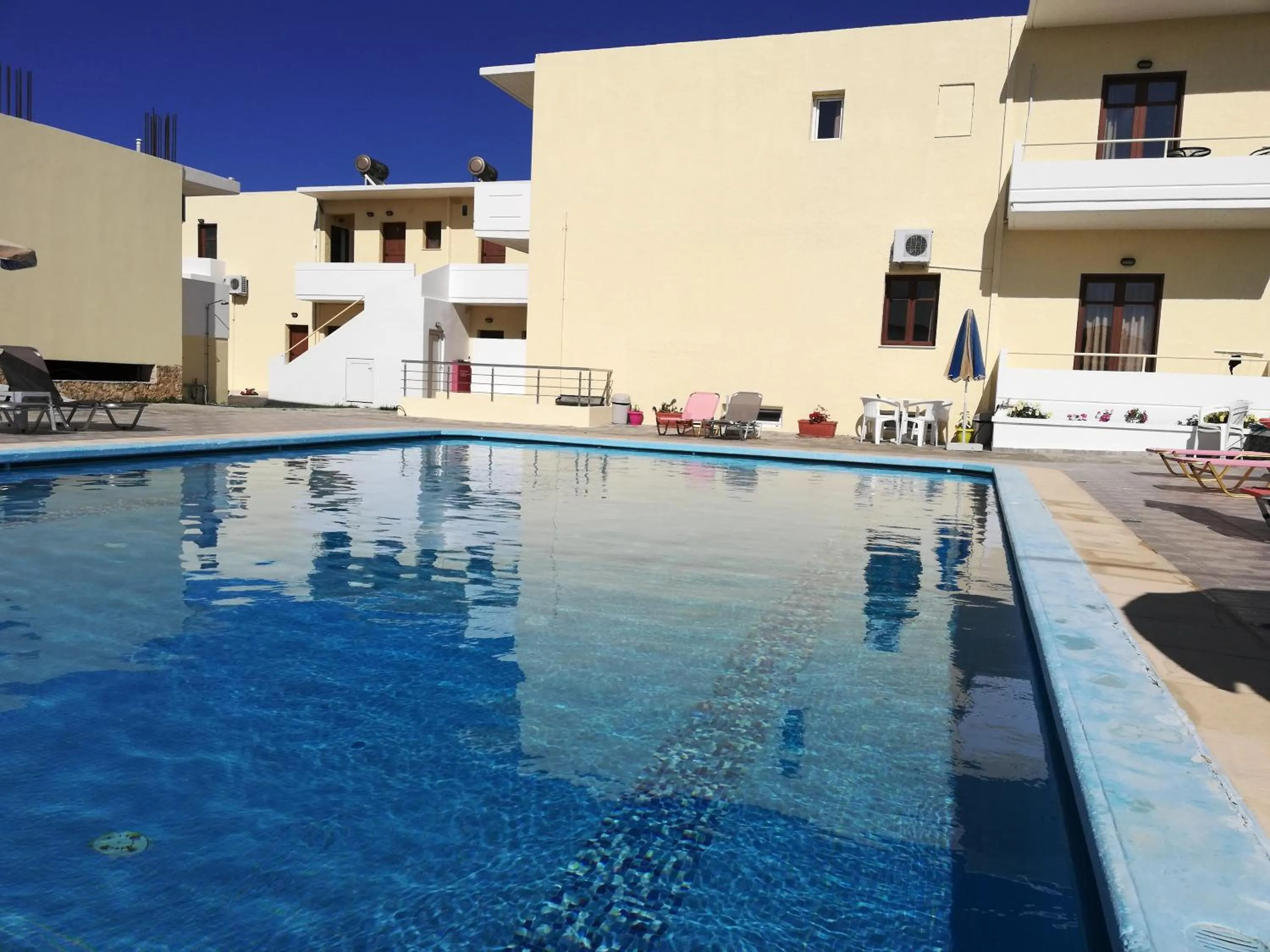 Swimming pool in Karmi Apartments