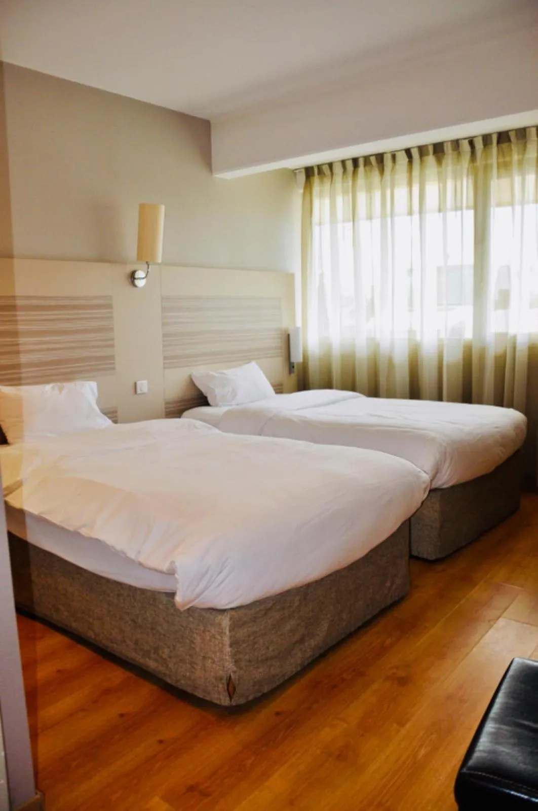 Bedroom, Bed in Kyriad Toulouse Sud - Roques