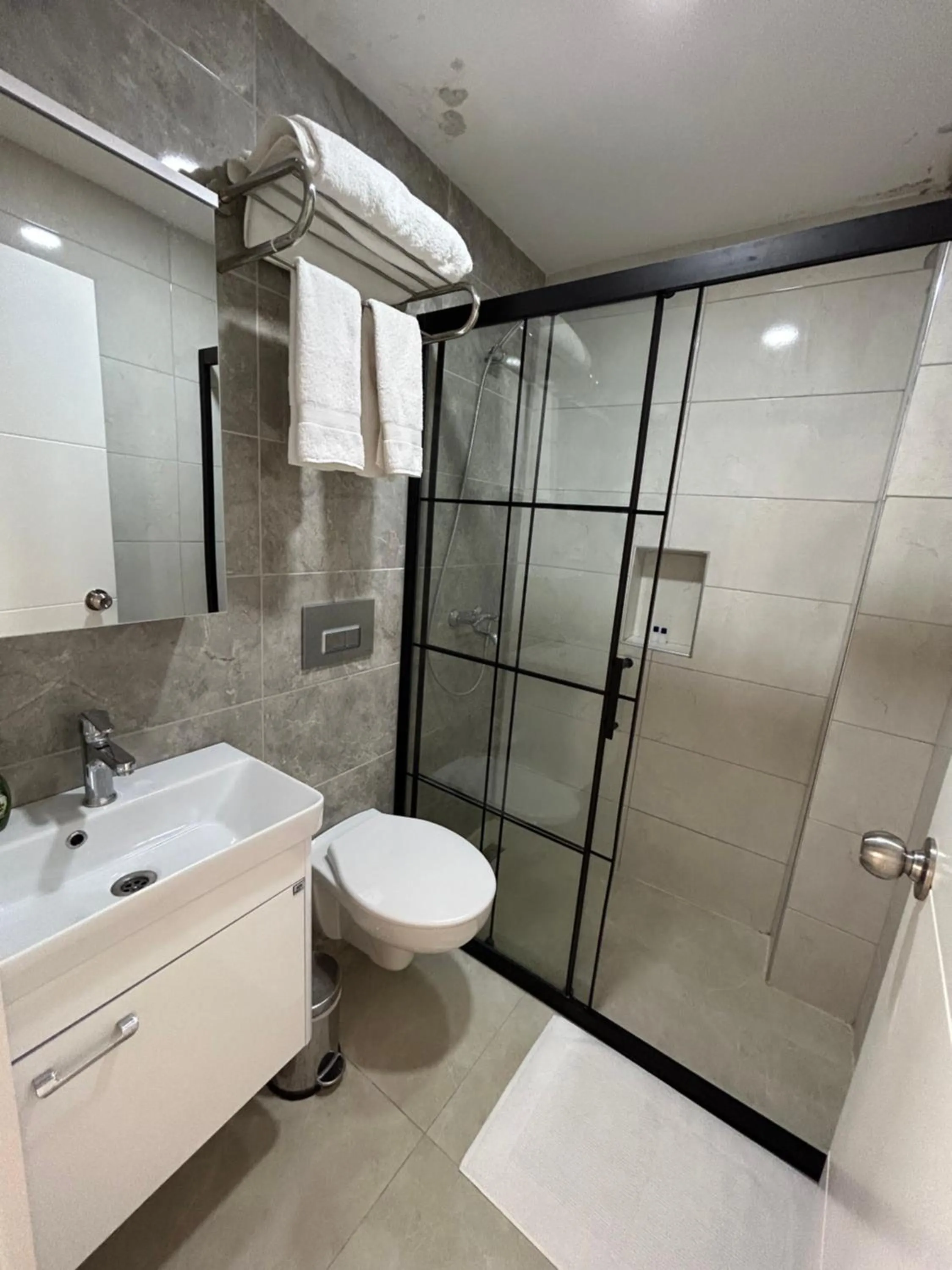 Shower in Bellissima Hotel