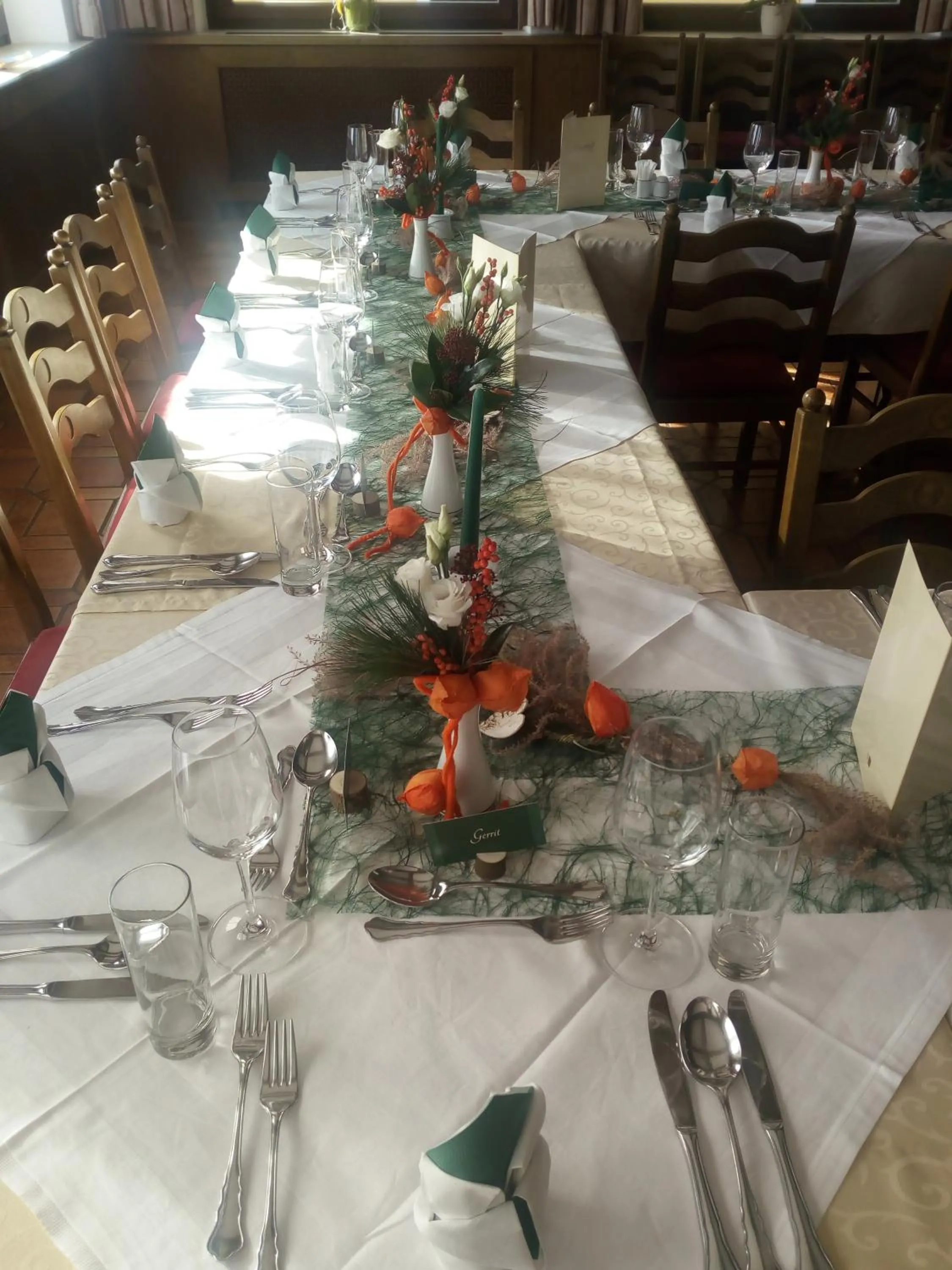 Restaurant/places to eat in Hotel Restaurant zum Schwan