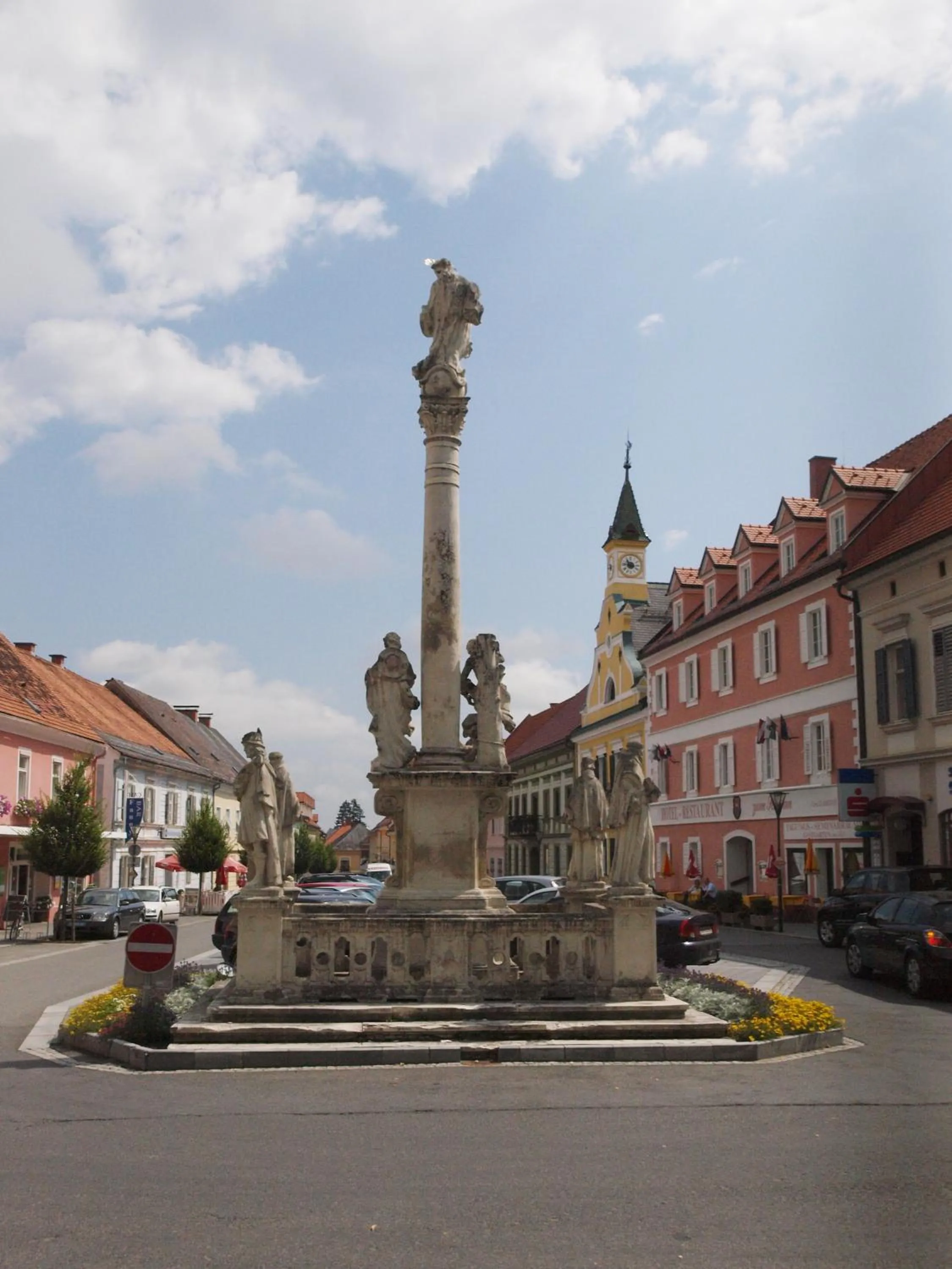 Property building in Hotel Restaurant zum Schwan