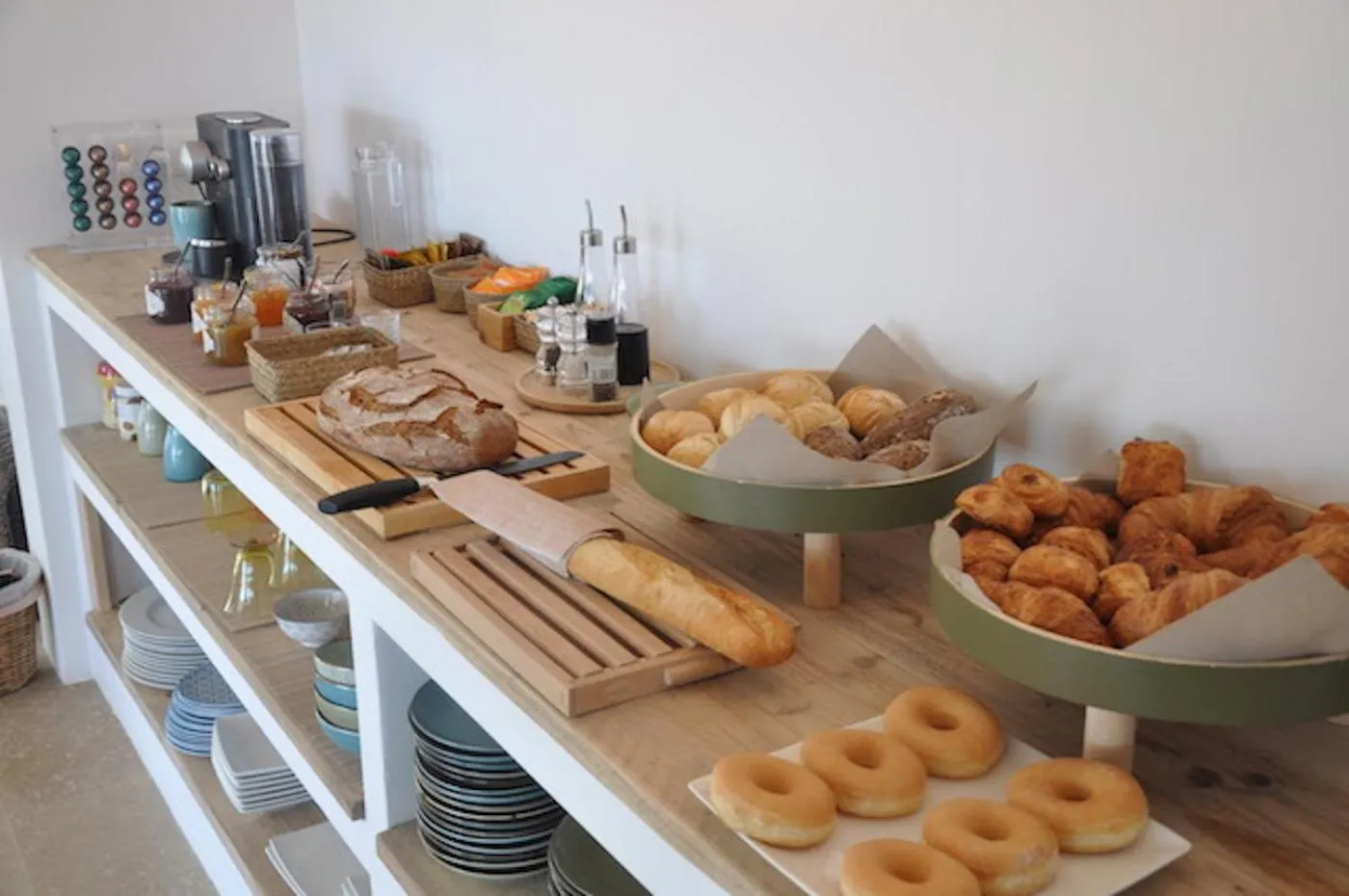 Buffet breakfast in Abeniss Boutique B&B