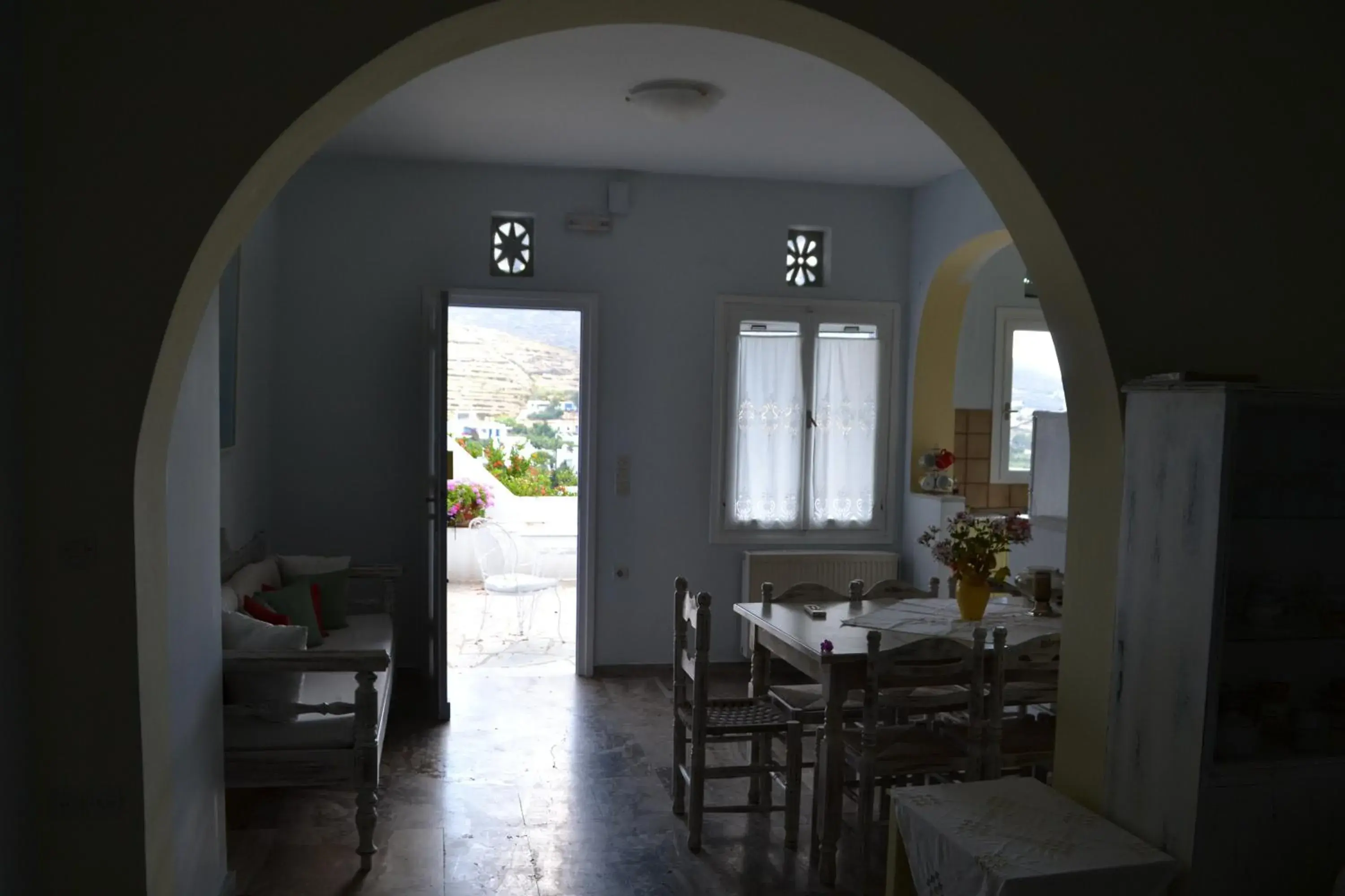 Two-Bedroom Apartment (4 adults + 3 children) in Studio Ioanna Tinos Two-Bedroom Apartment (4 adults + 3 children) in Studio Ioanna Tinos