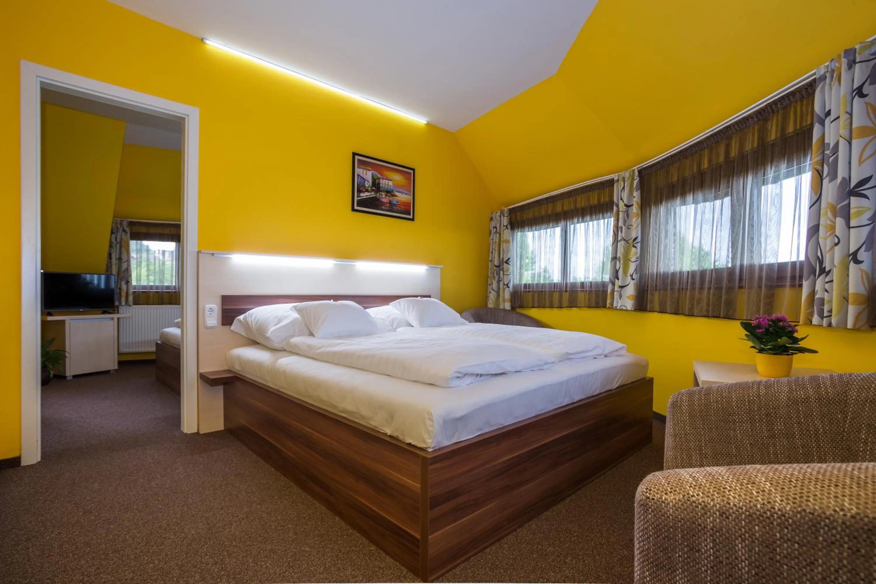 Bed in Hotel Mayer Alsóörs