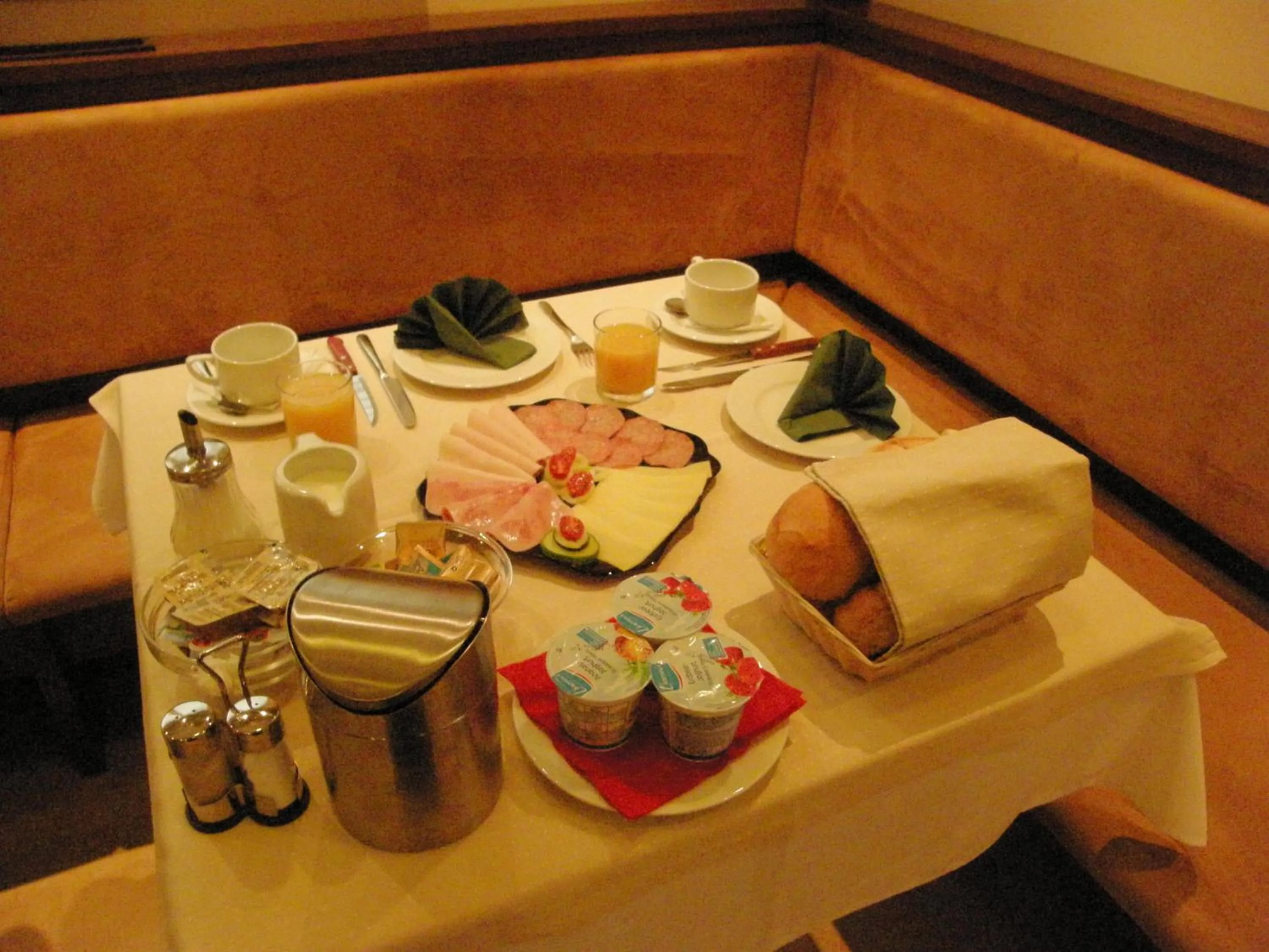 Breakfast in Promedicum Panzio