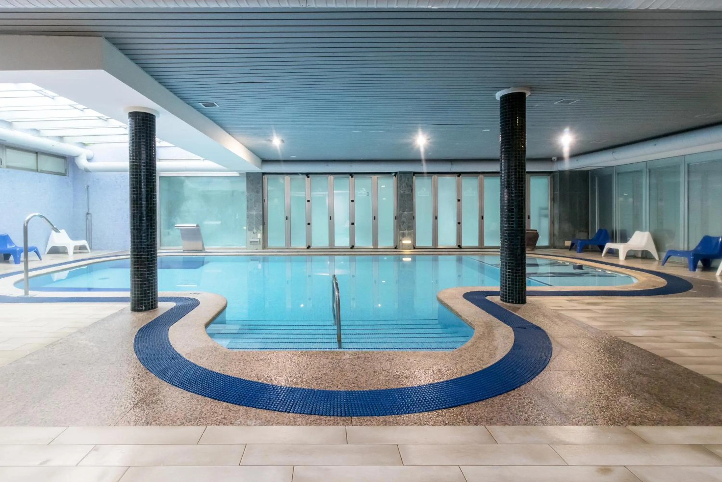 Swimming pool in Hotel Milagros Golf