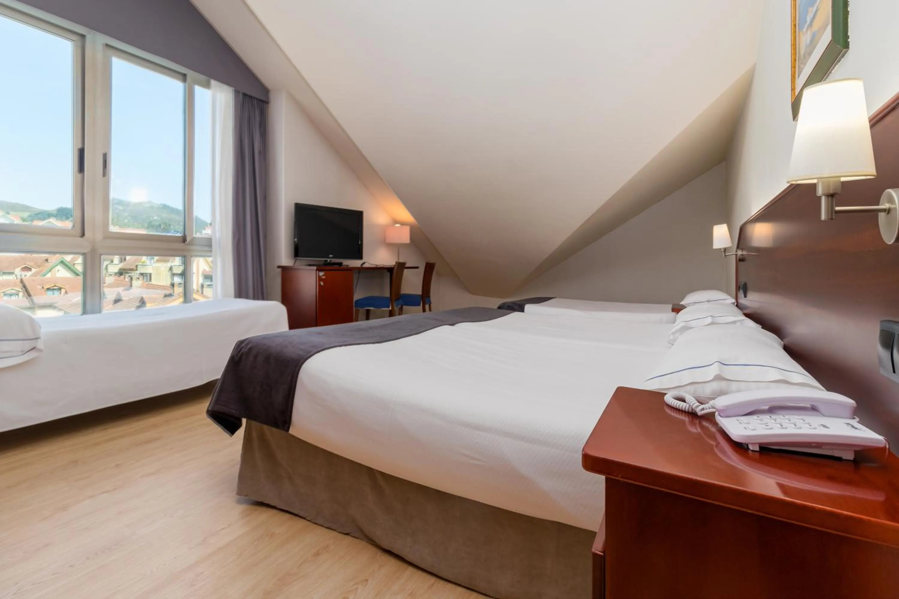 Photo of the whole room, Bed in Hotel Milagros Golf