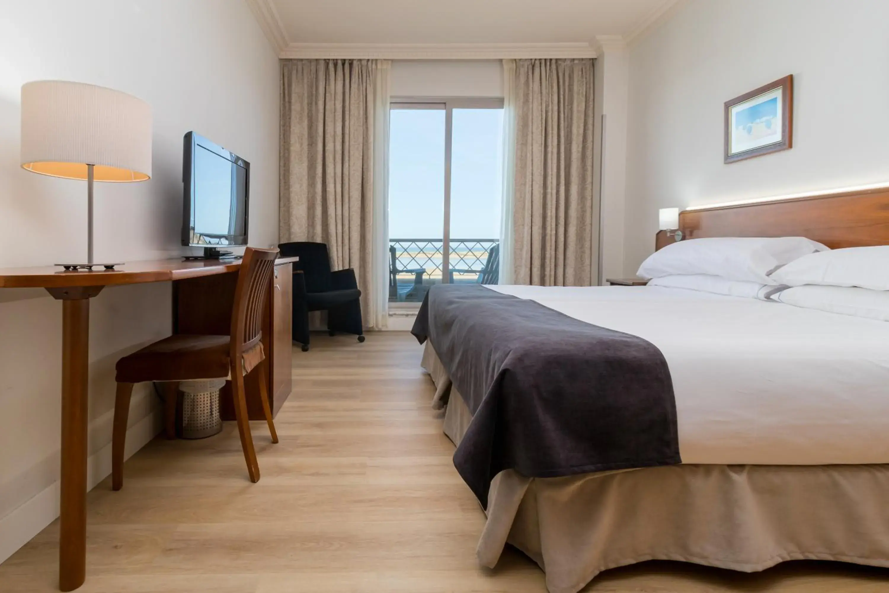 Double Room with Sea View and spa access in Hotel Milagros Golf Double Room with Sea View and spa access in Hotel Milagros Golf