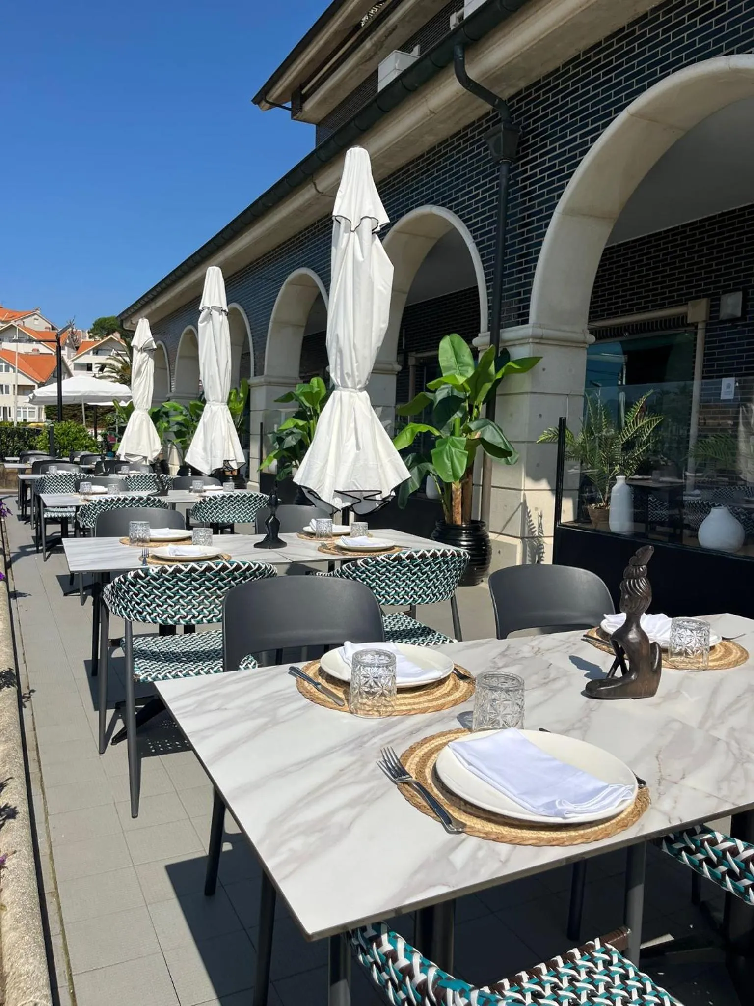 Restaurant/places to eat in Hotel Milagros Golf