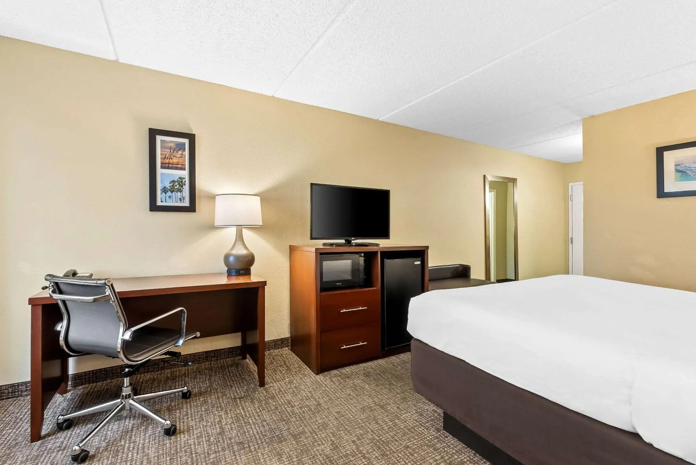 Bedroom, Bed in Comfort Inn & Suites Panama City - St Andrew Bedroom, Bed in Comfort Inn & Suites Panama City - St Andrew