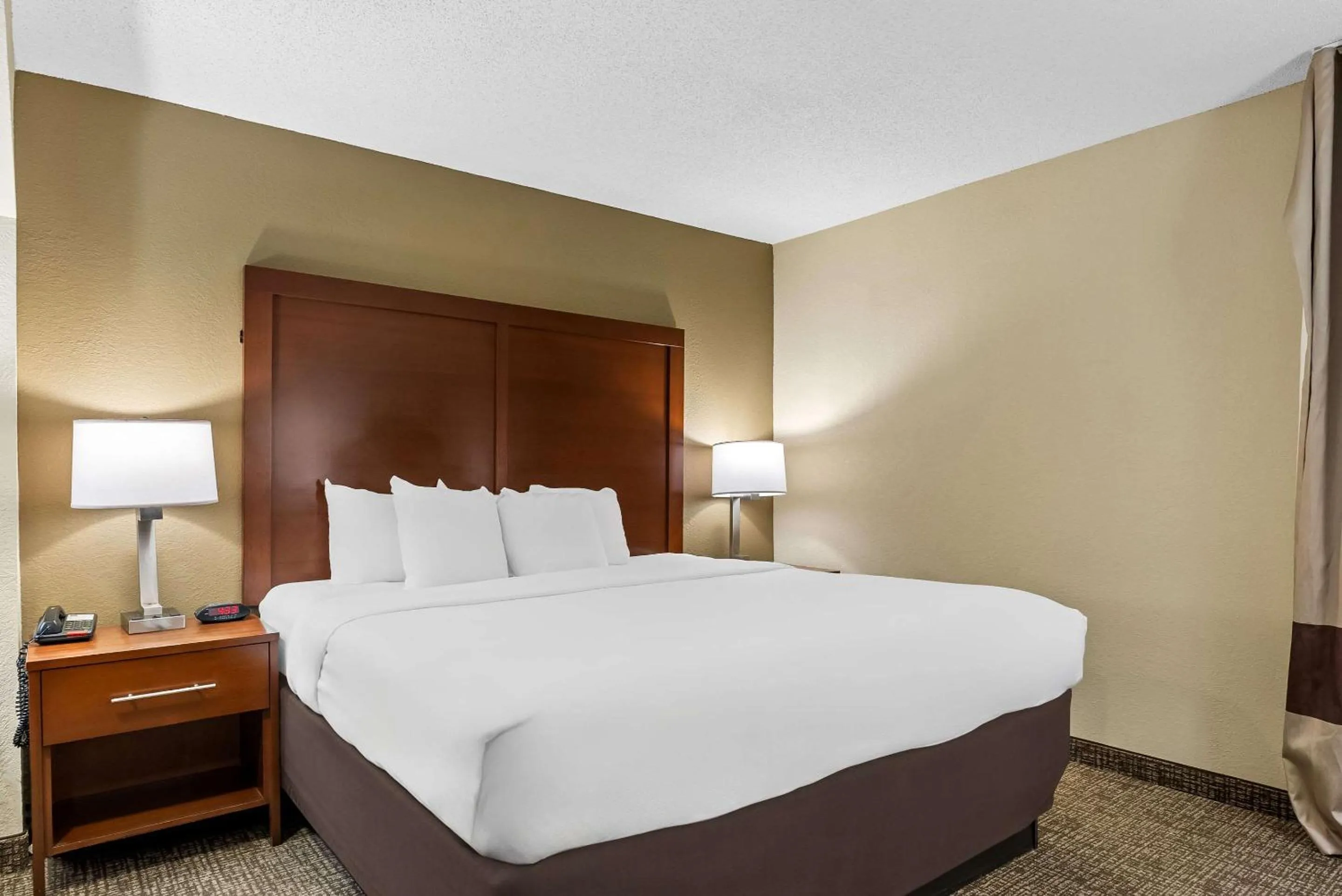 Bedroom in Comfort Inn & Suites Panama City - St Andrew