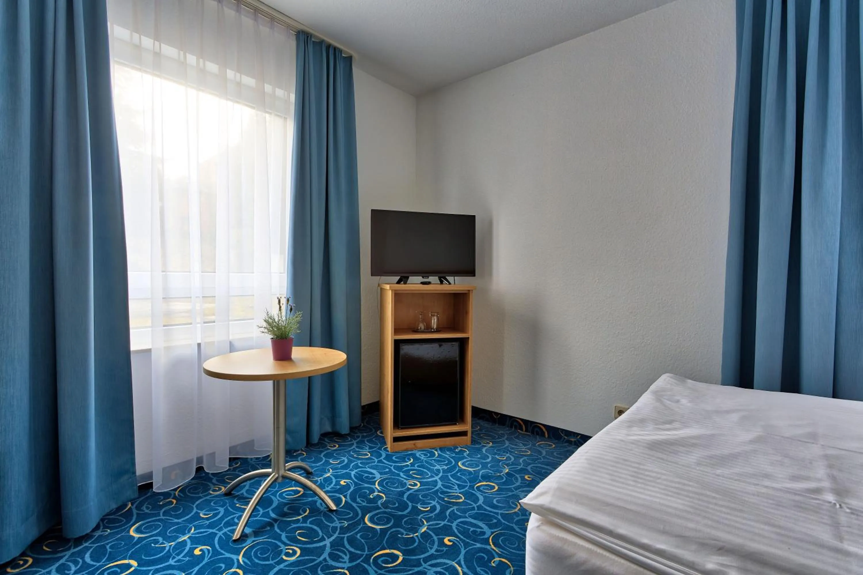 Photo of the whole room, Bed in Appartis - Hotel am Stadtpark