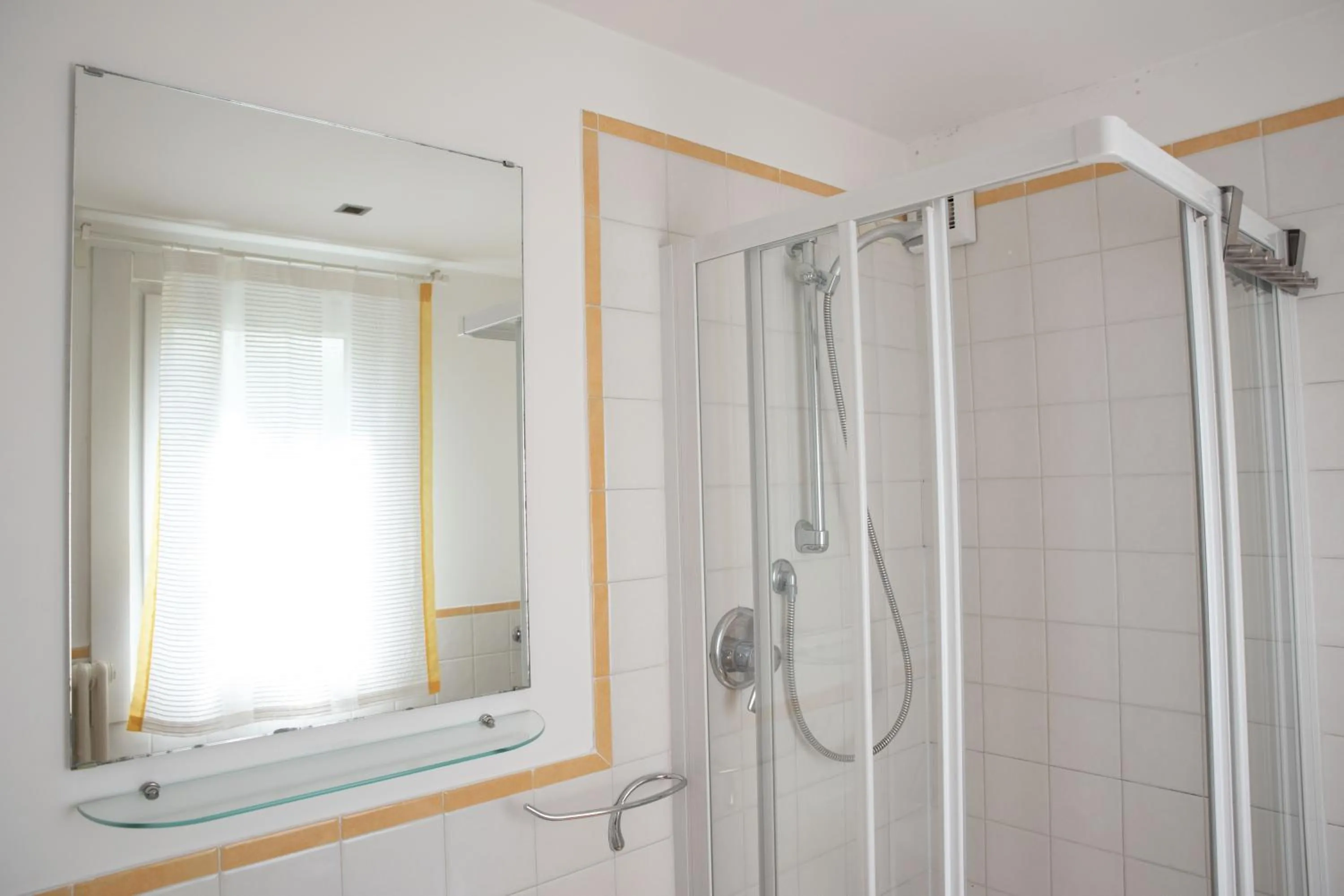 Shower in B&B BrentaGiardino