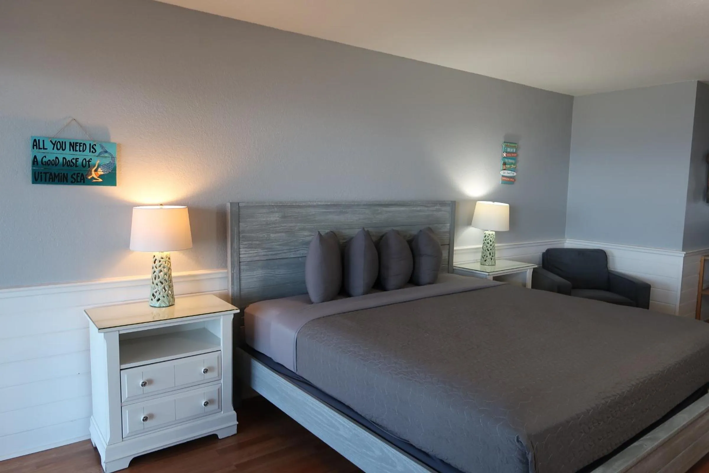 Bed in The Inn at Corolla