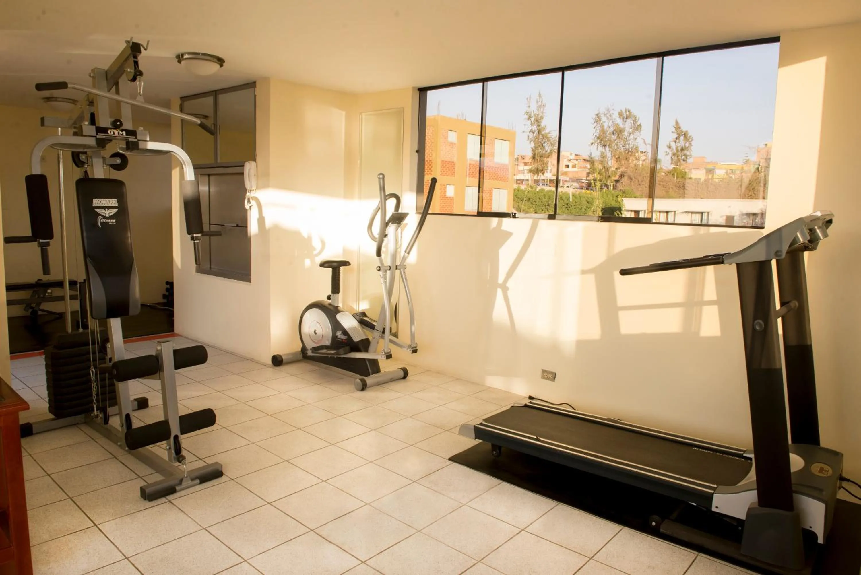 Fitness centre/facilities in El Cabildo Hotel