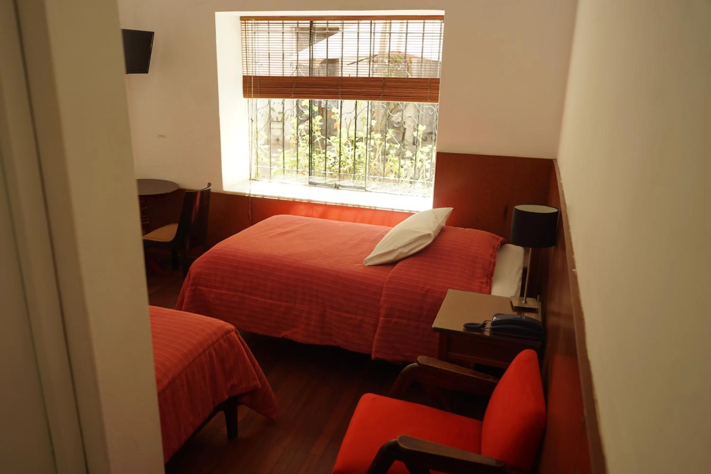 Twin Room in Hostal Solar