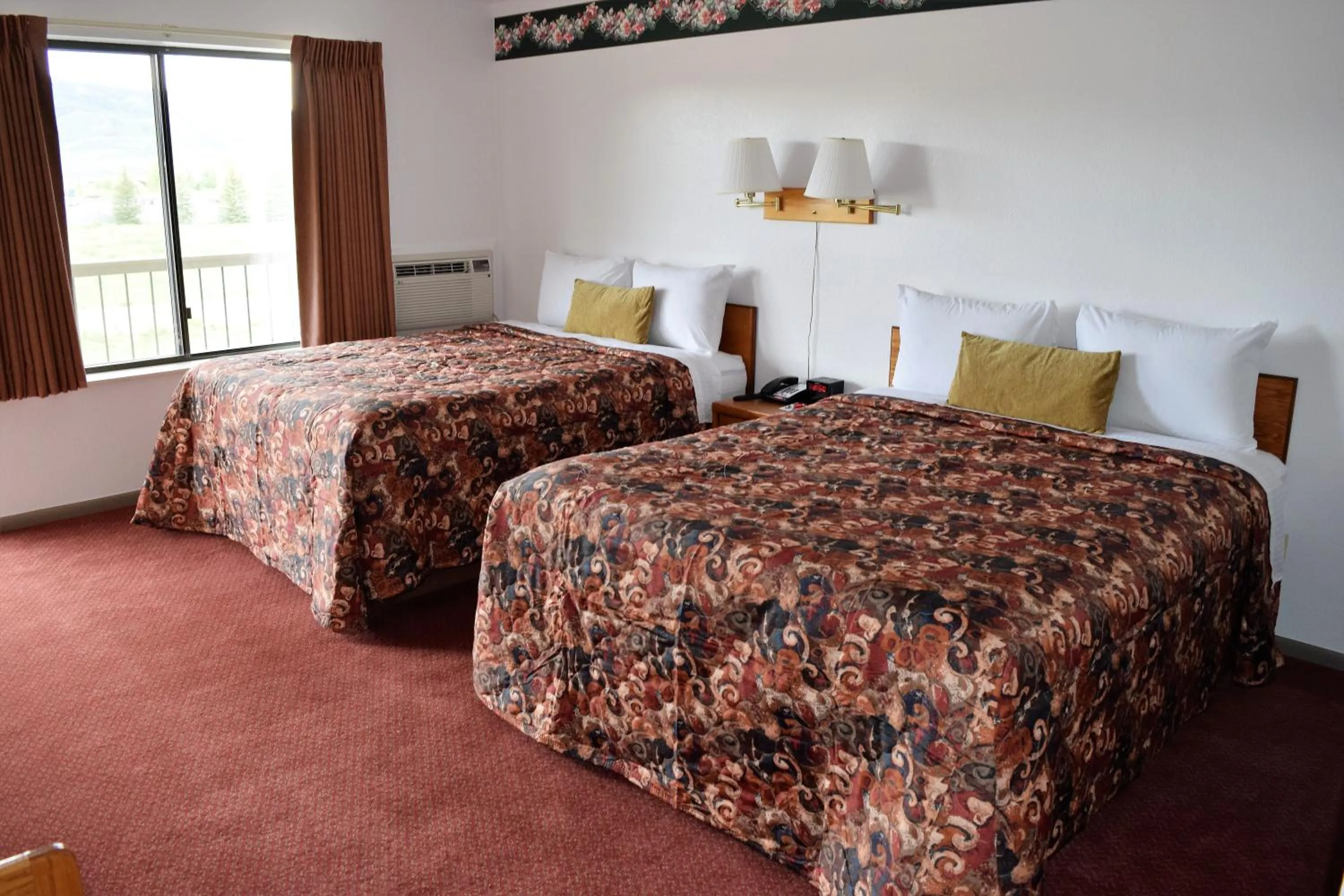 Bed in Littletree Inn