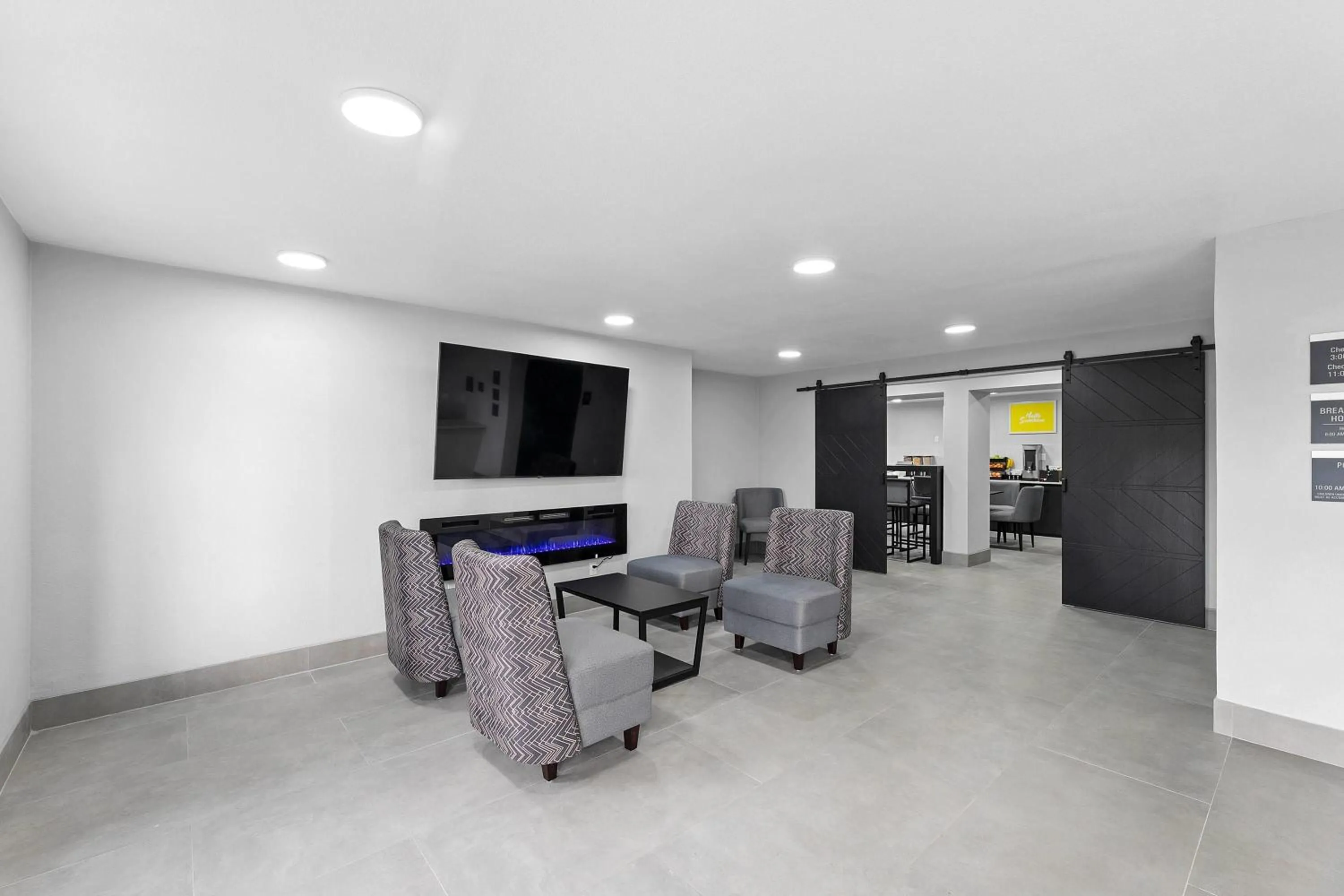 Lobby or reception in Baymont by Wyndham San Antonio Near Lackland AFB