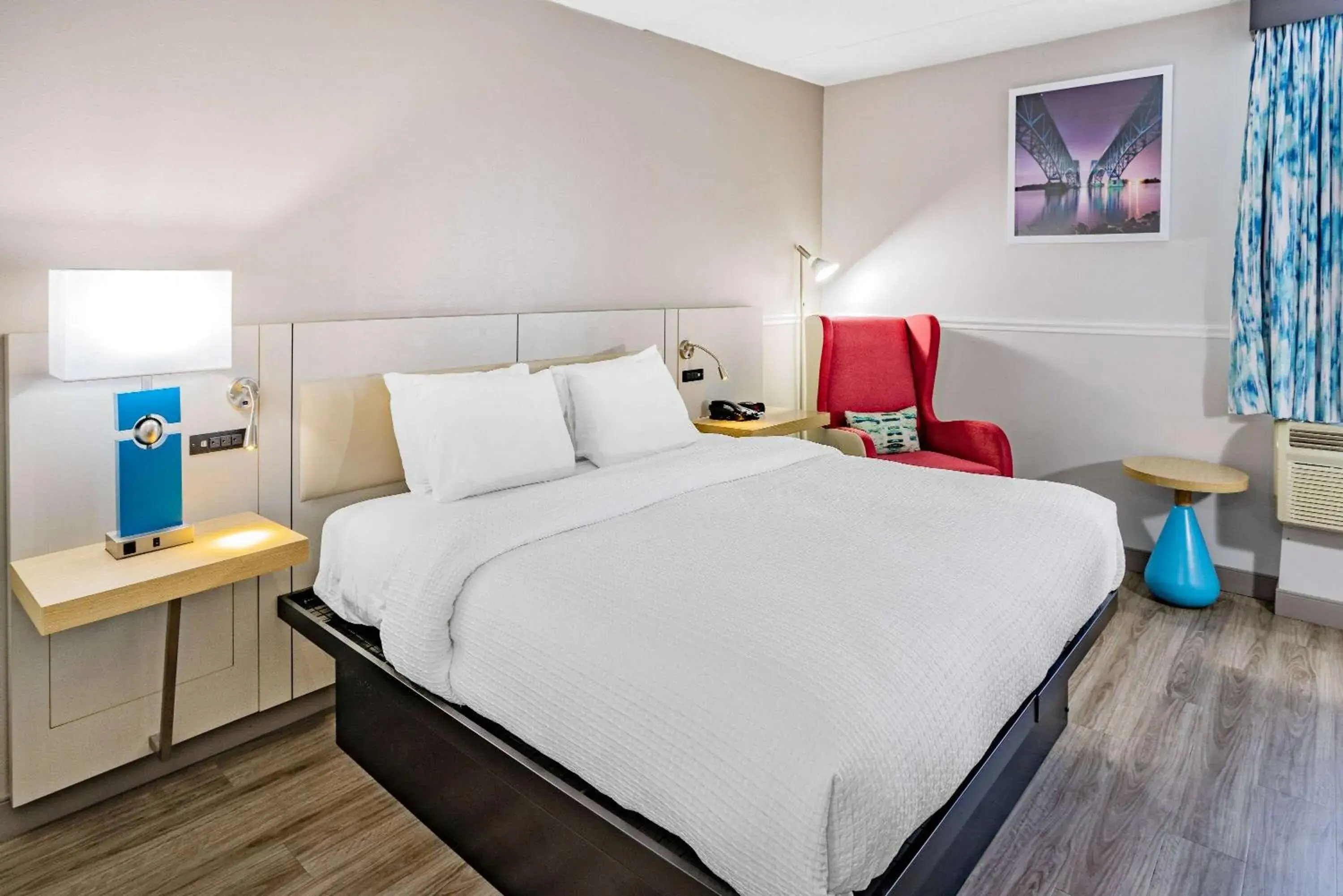 Photo of the whole room, Bed in Wingate by Wyndham Fishkill Photo of the whole room, Bed in Wingate by Wyndham Fishkill