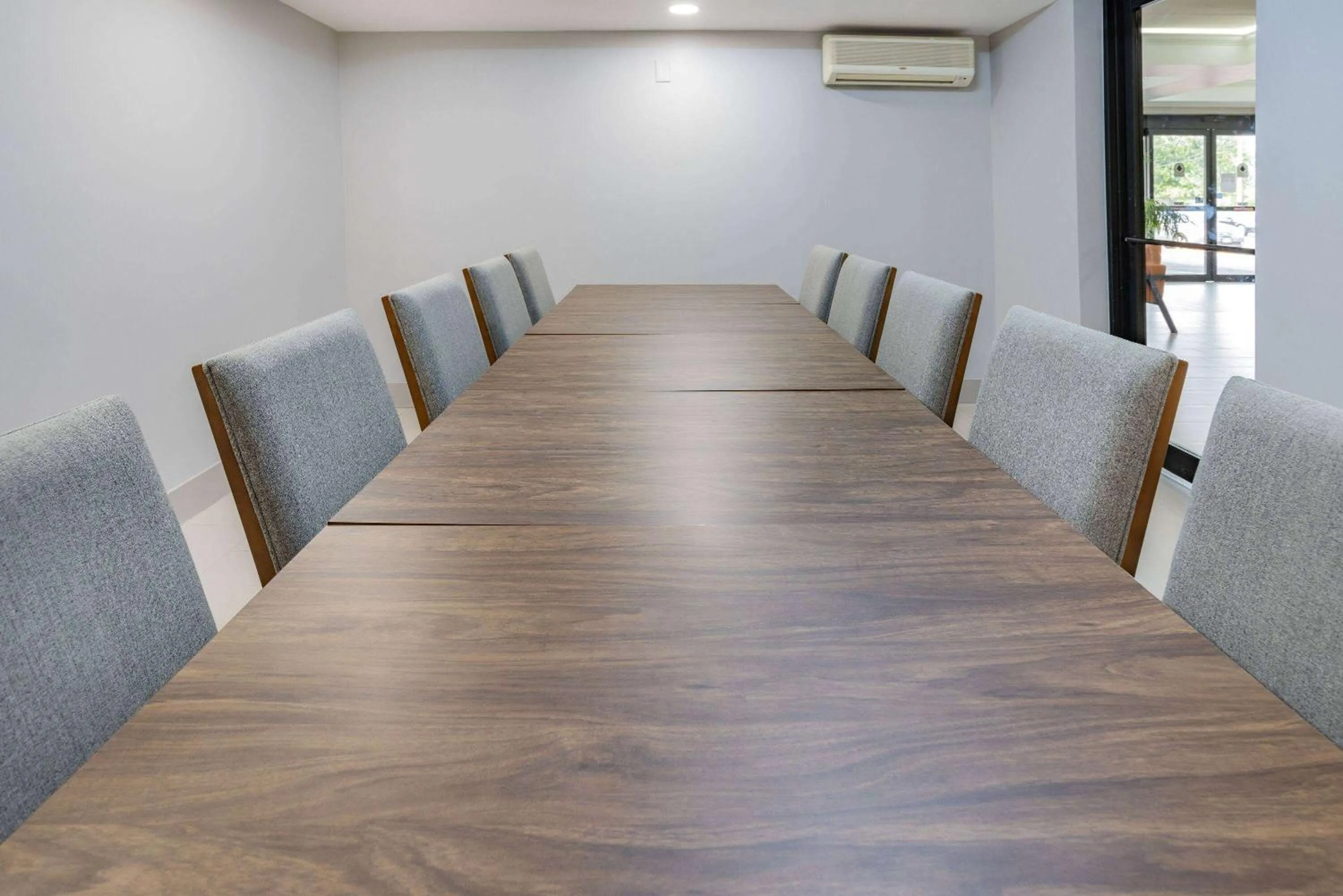 Meeting/conference room in Wingate by Wyndham Fishkill