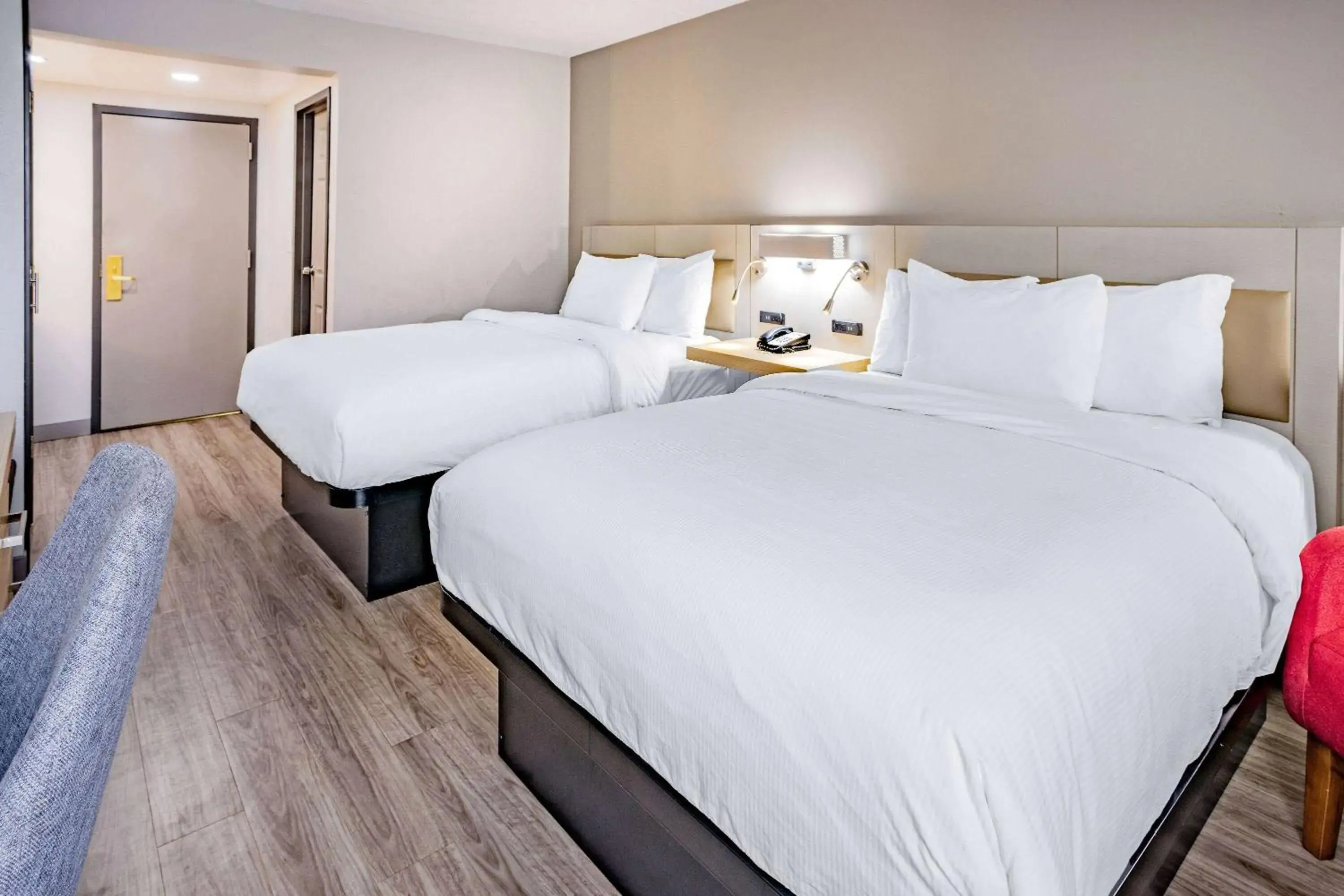 Photo of the whole room, Bed in Wingate by Wyndham Fishkill Photo of the whole room, Bed in Wingate by Wyndham Fishkill