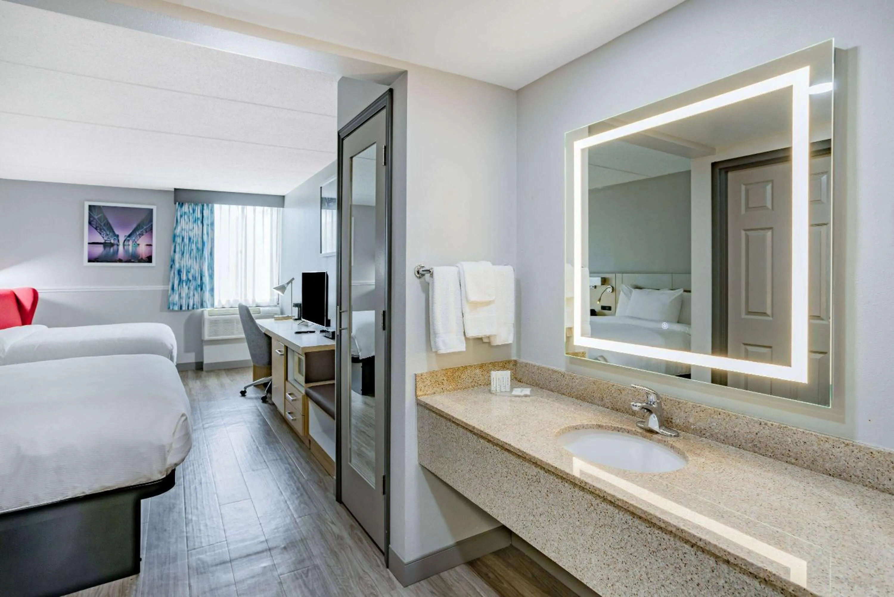 Photo of the whole room, Bed in Wingate by Wyndham Fishkill