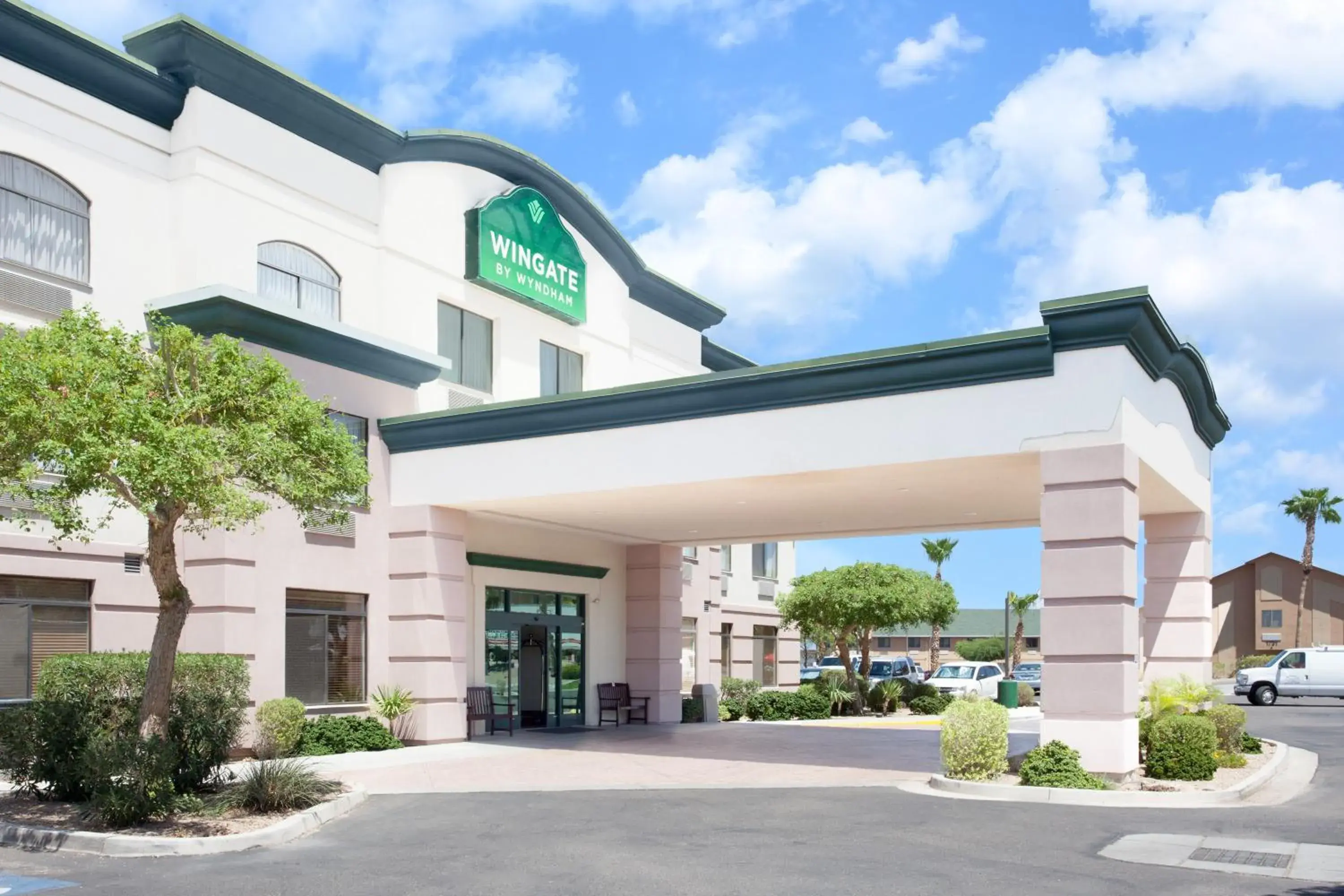 Facade/entrance in Wingate by Wyndham Yuma Facade/entrance in Wingate by Wyndham Yuma