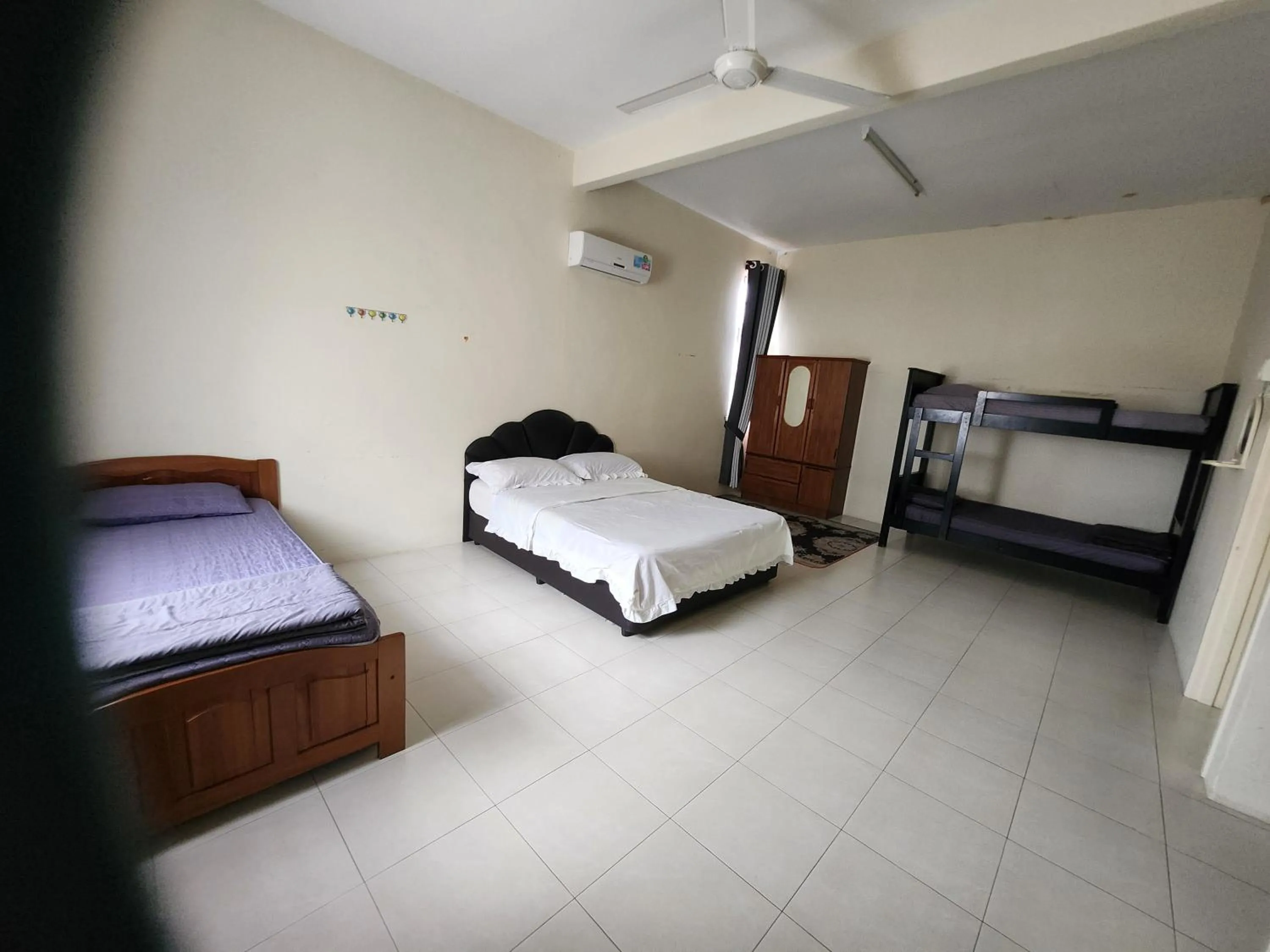Ct HOMESTAY
