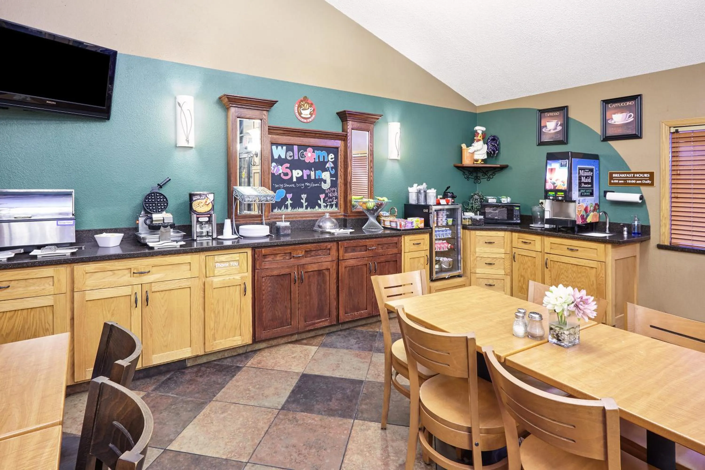 American breakfast in AmericInn by Wyndham Sheboygan