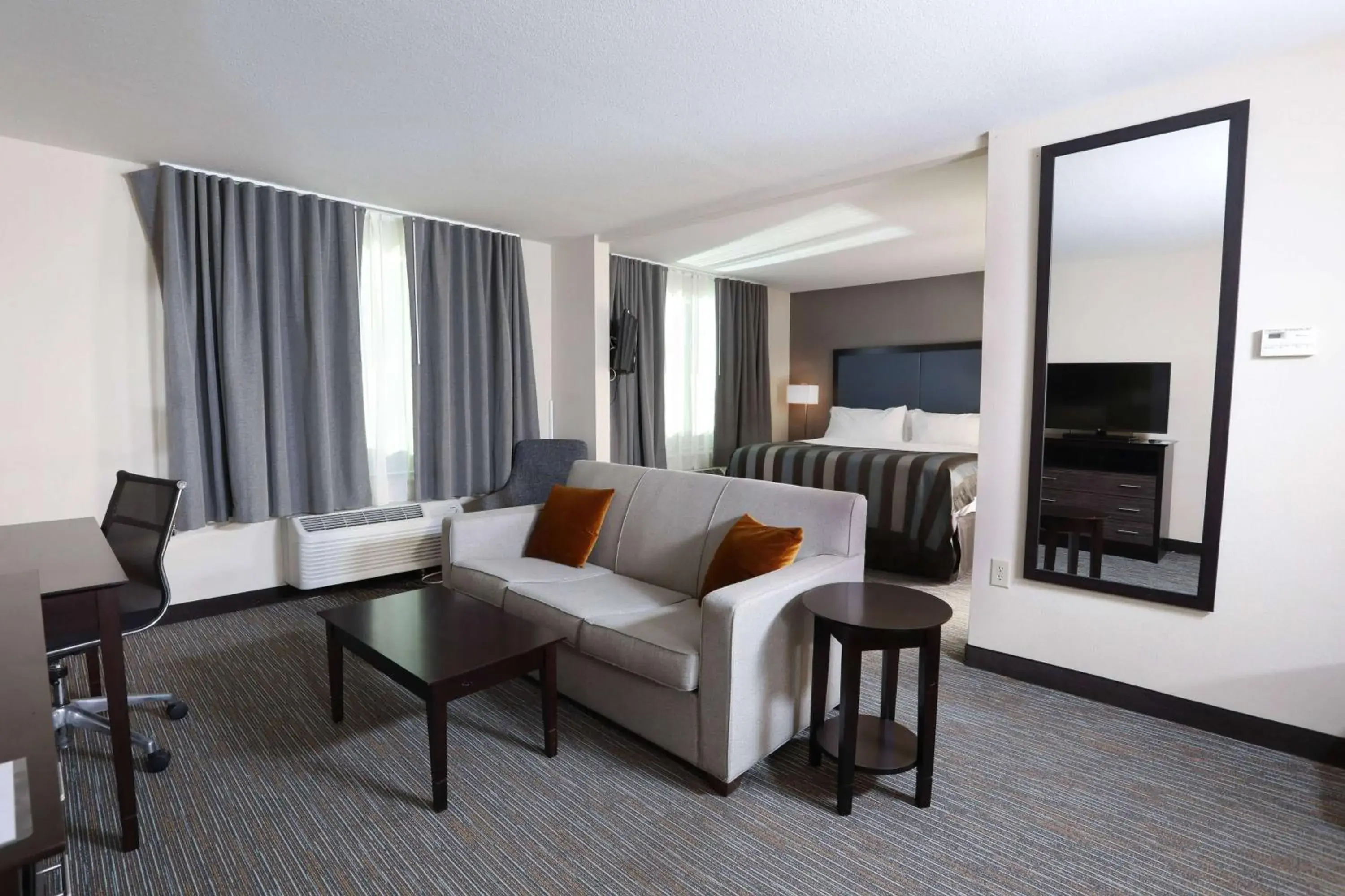 Photo of the whole room, Bed in Wingate by Wyndham Savannah Pooler Photo of the whole room, Bed in Wingate by Wyndham Savannah Pooler