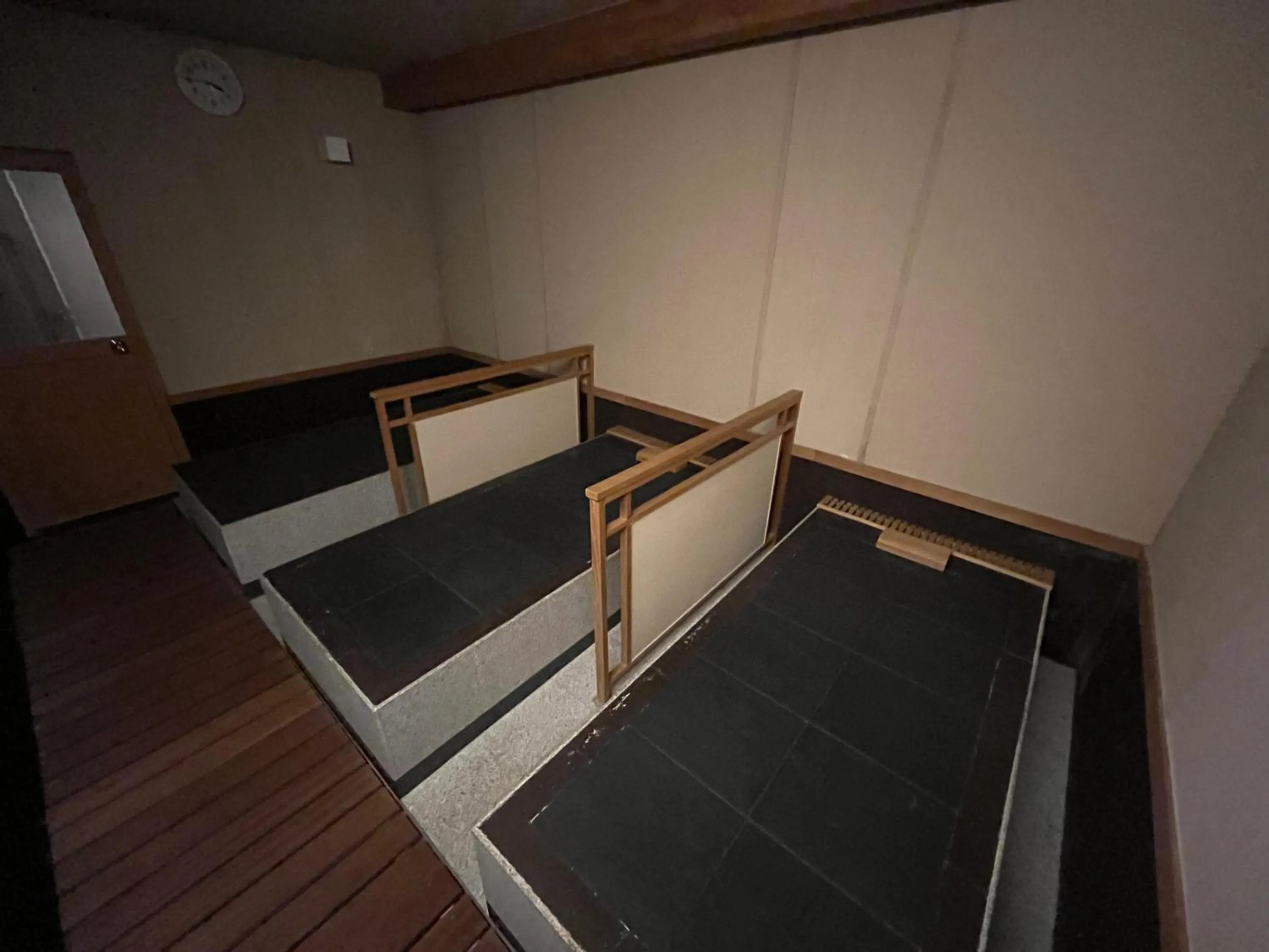 Spa and wellness centre/facilities, Bed in Spa and Esthetique Suichokan-Female&Adult Only