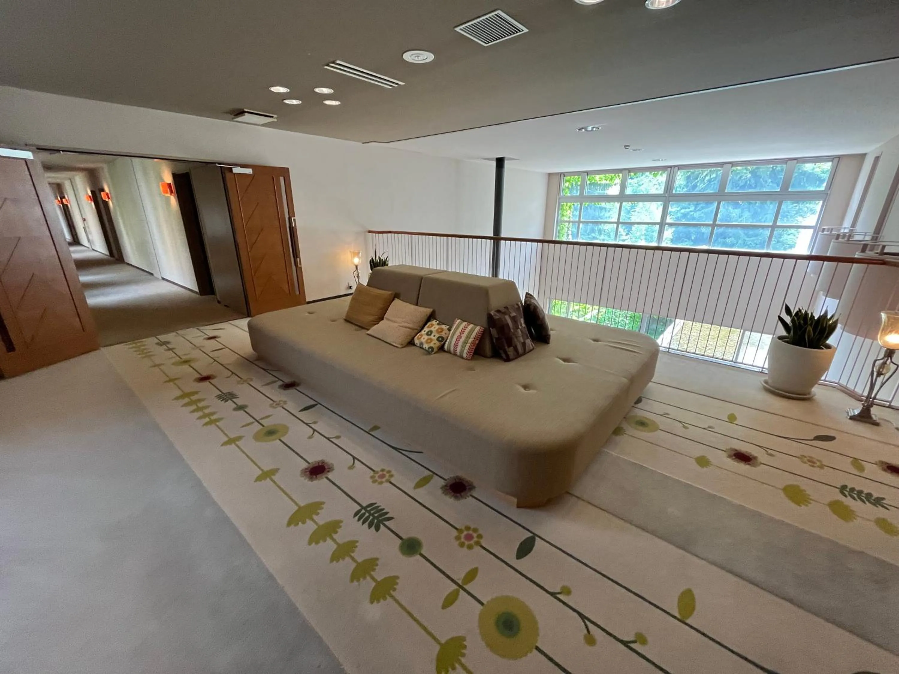 Seating area, Bed in Spa and Esthetique Suichokan-Female&Adult Only