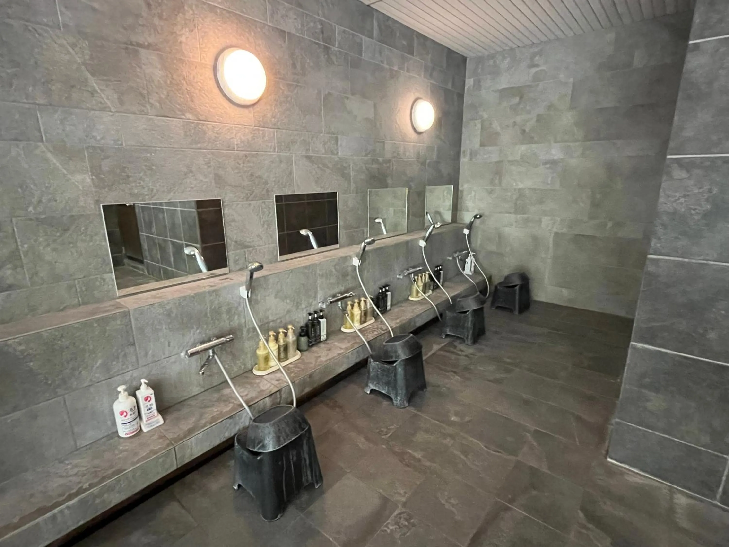 Bathroom in Spa and Esthetique Suichokan-Female&Adult Only