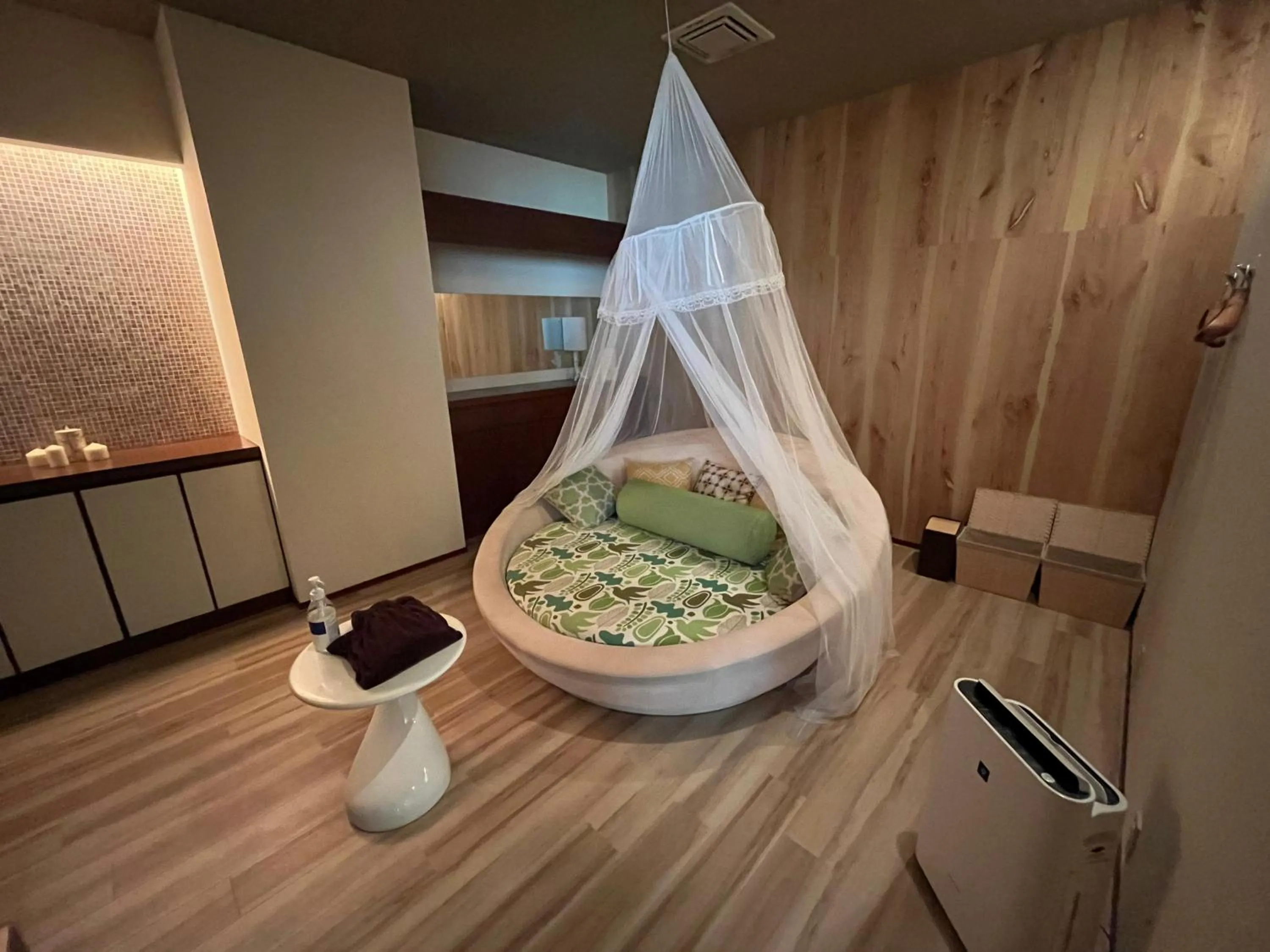 Spa and wellness centre/facilities, Bed in Spa and Esthetique Suichokan-Female&Adult Only