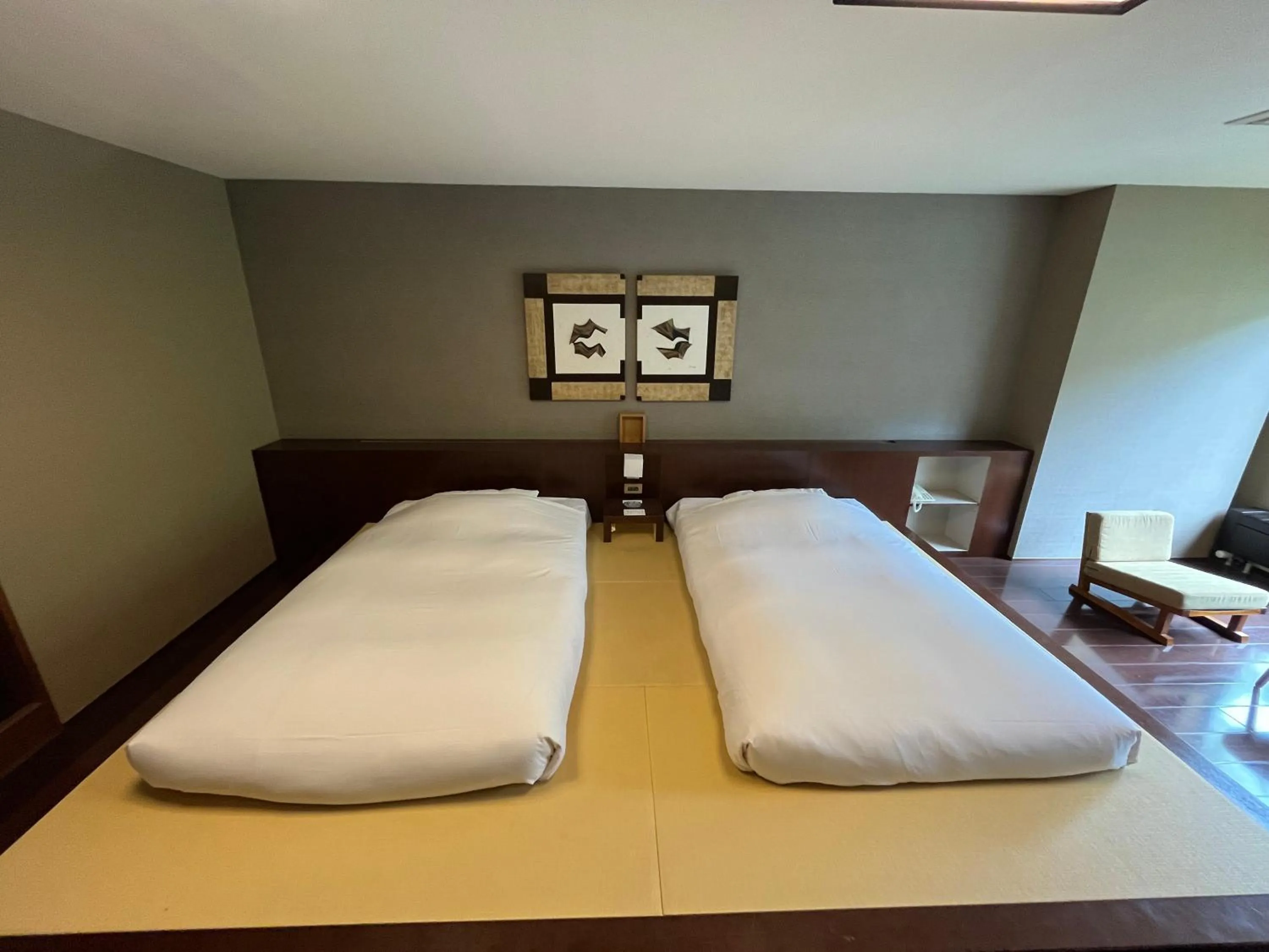 Bedroom, Bed in Spa and Esthetique Suichokan-Female&Adult Only