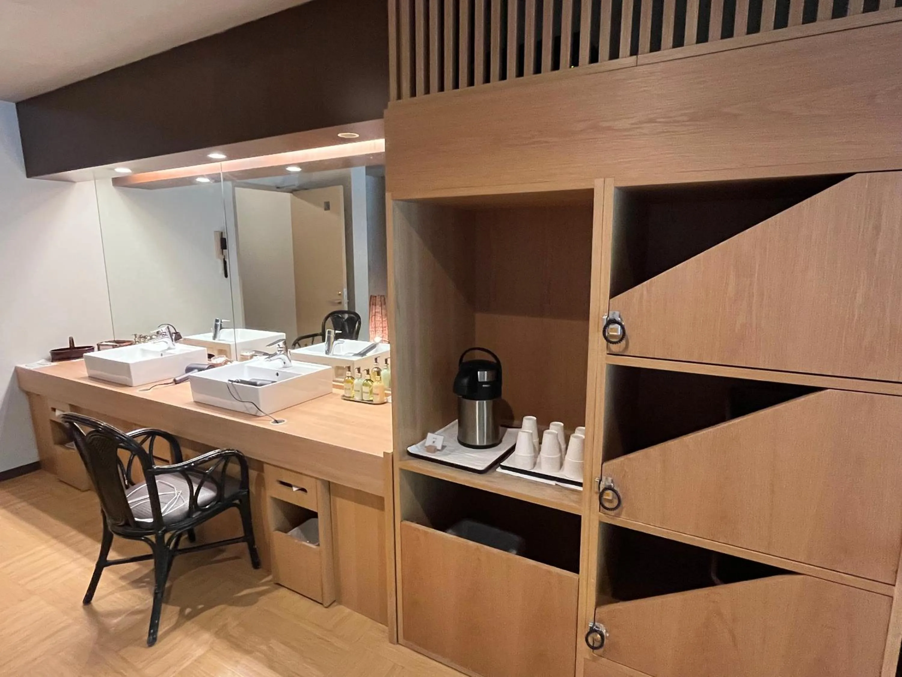 Spa and wellness centre/facilities in Spa and Esthetique Suichokan-Female&Adult Only