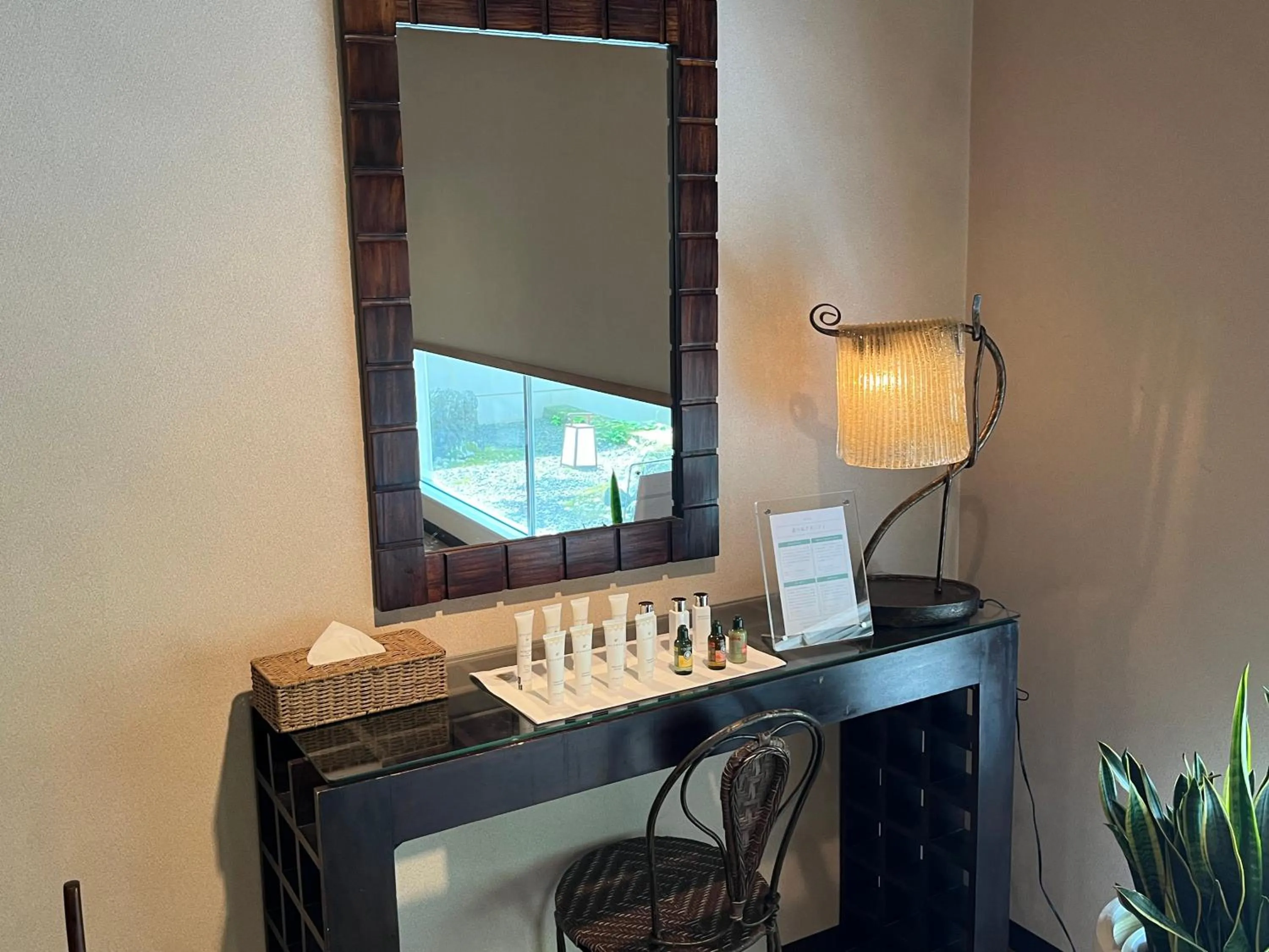 Shopping Area in Spa and Esthetique Suichokan-Female&Adult Only