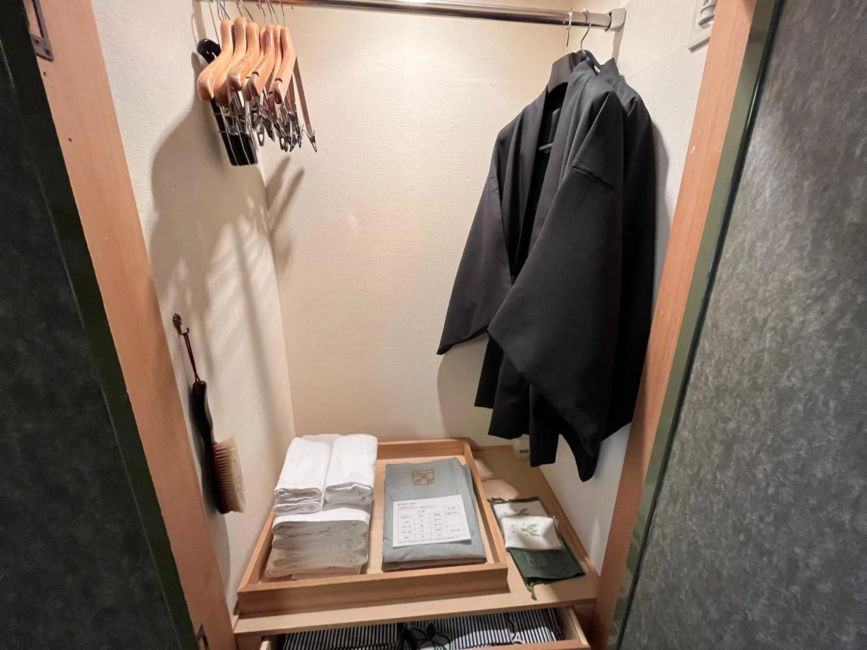 wardrobe in Jozankei Daiichi Hotel Suizantei