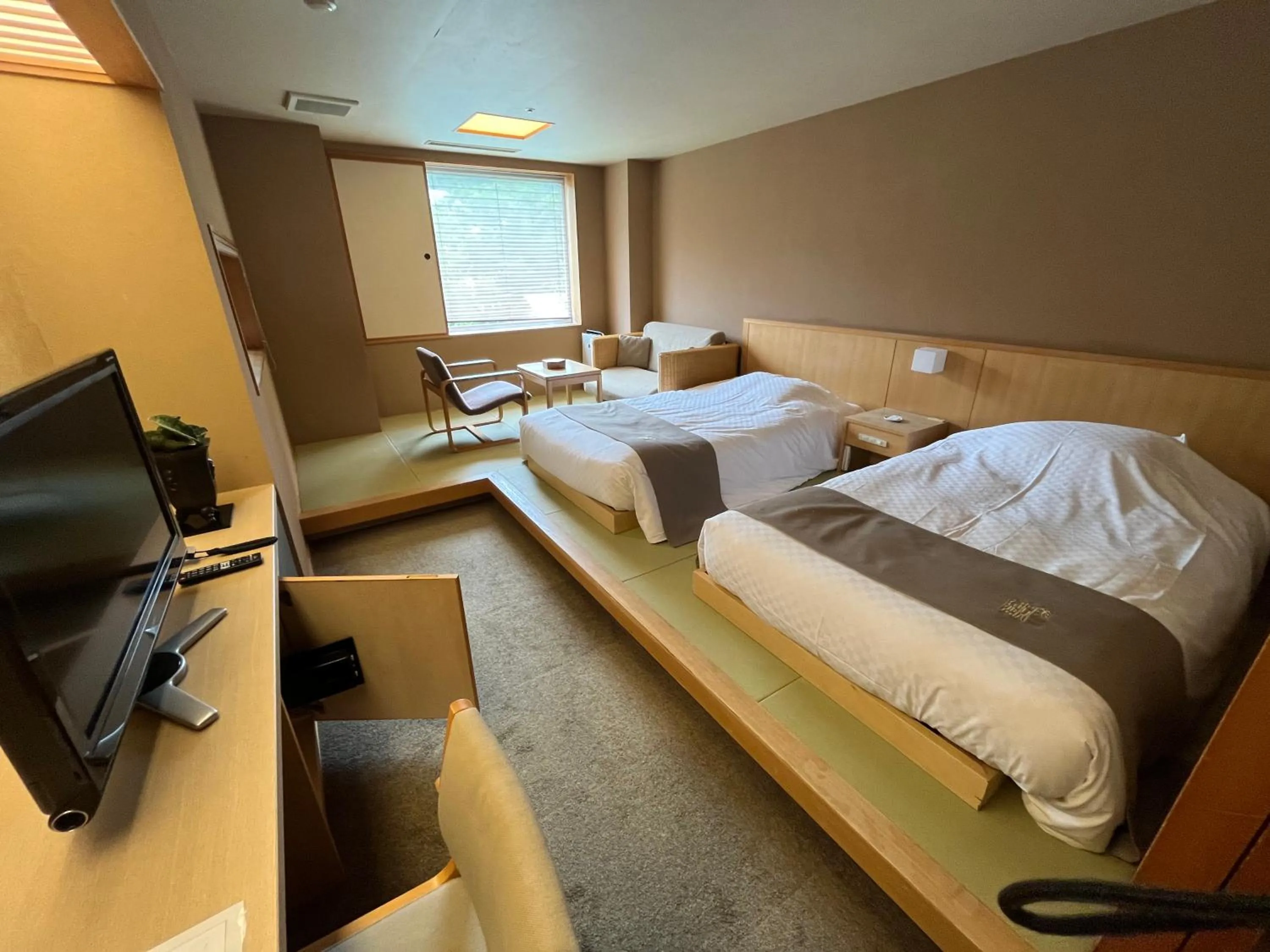 Bedroom, Bed in Jozankei Daiichi Hotel Suizantei