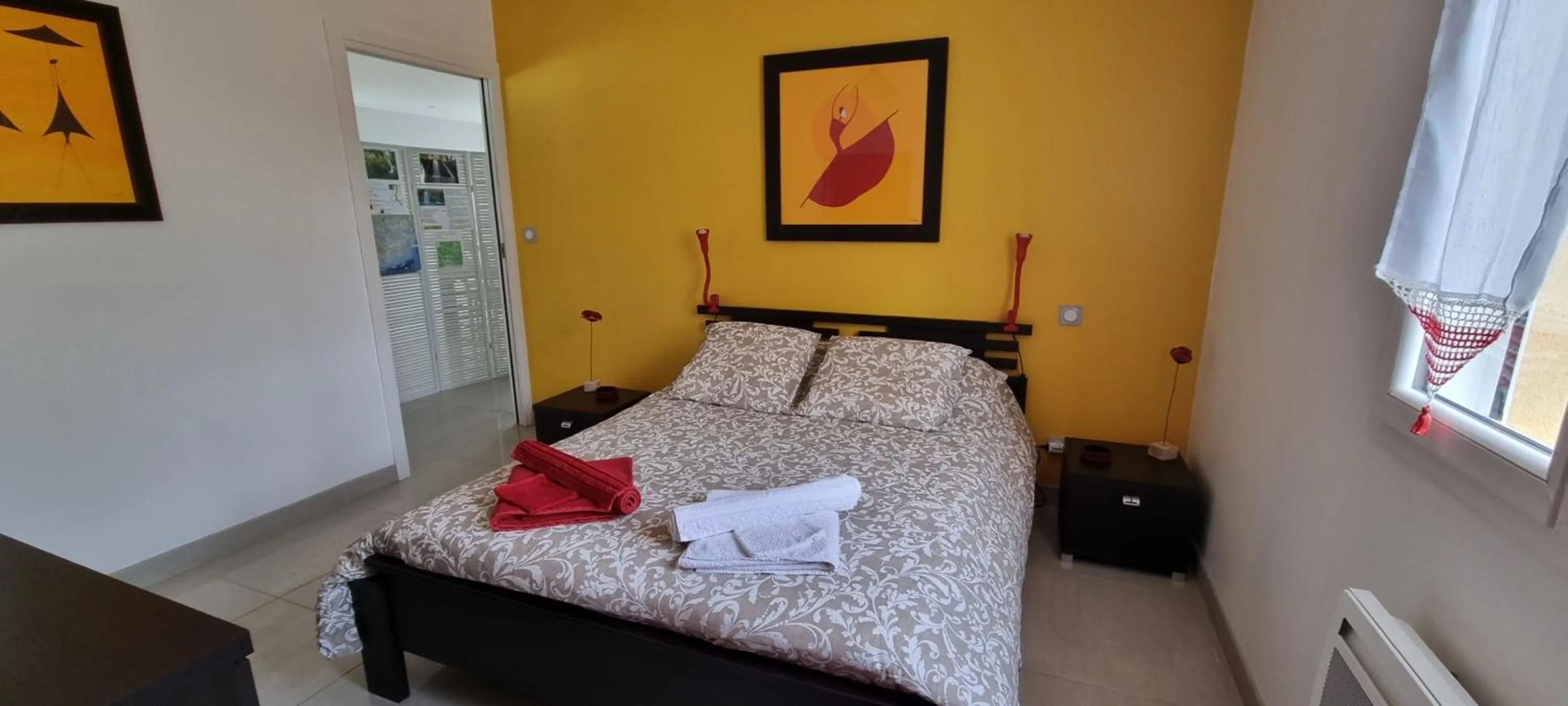 Bed in Le Mas Sophil