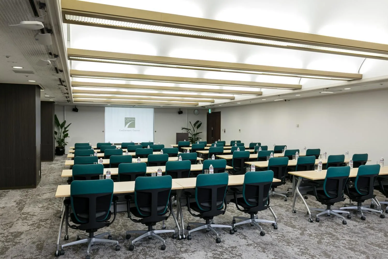 Meeting/conference room in Chisun Hotel Hamamatsucho