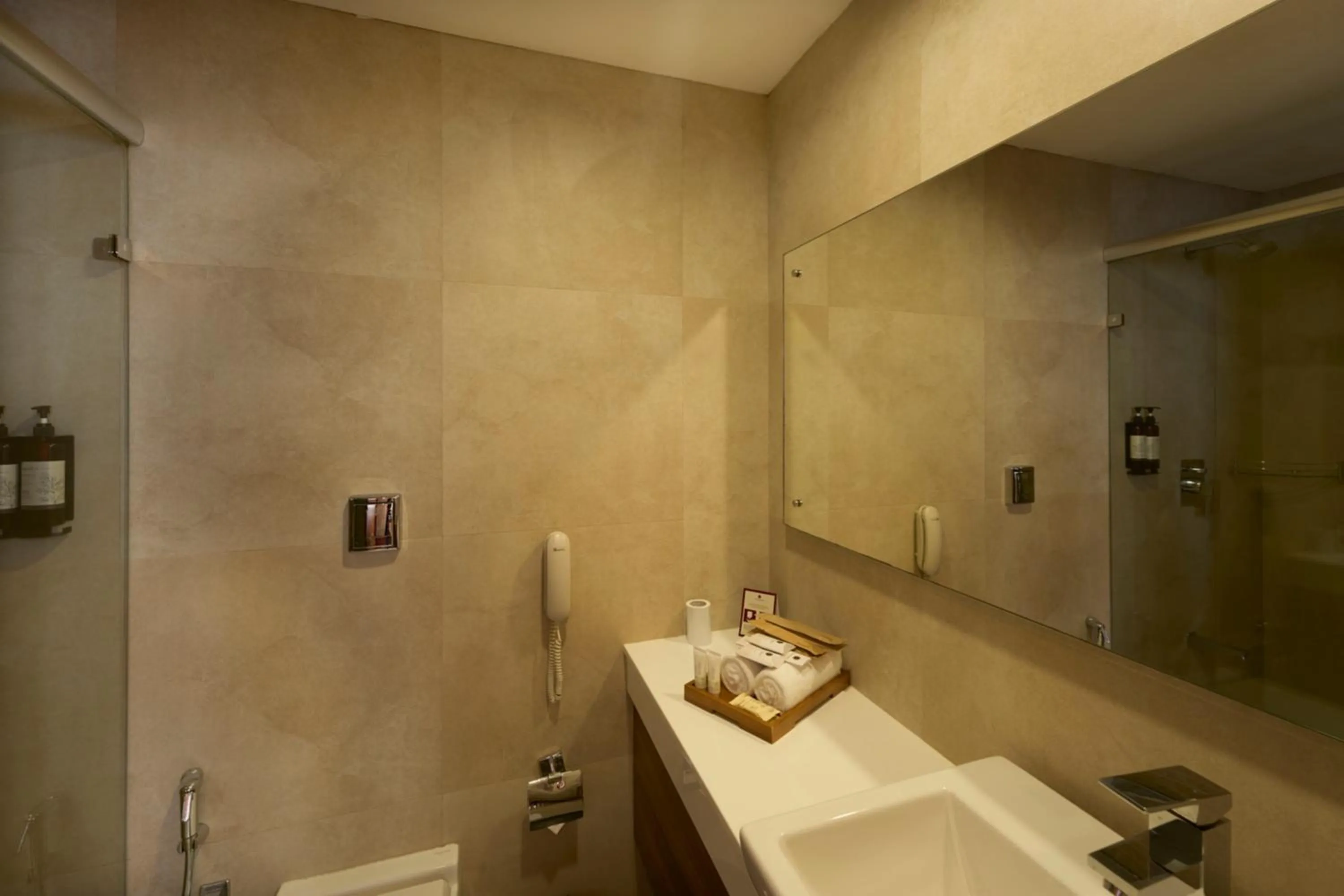 Bathroom in The Avenue Regent