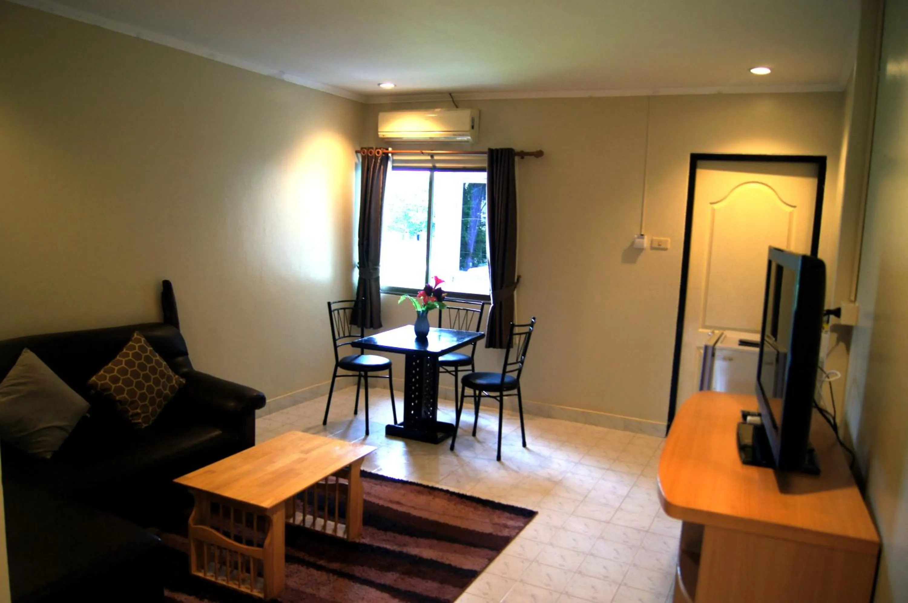 Communal lounge/ TV room in Southern Star Resort