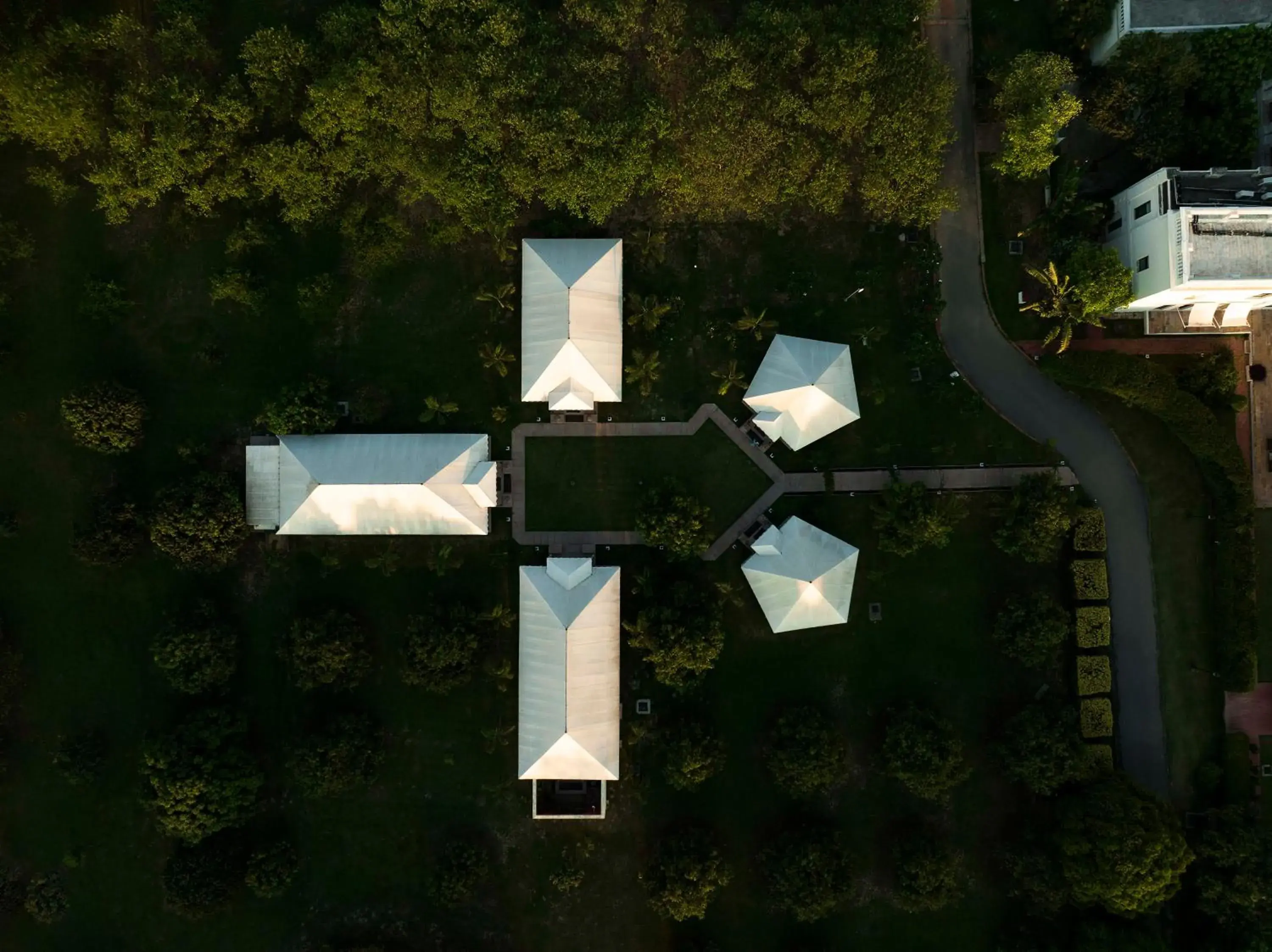 Property building in Taj Nadesar Palace Property building in Taj Nadesar Palace