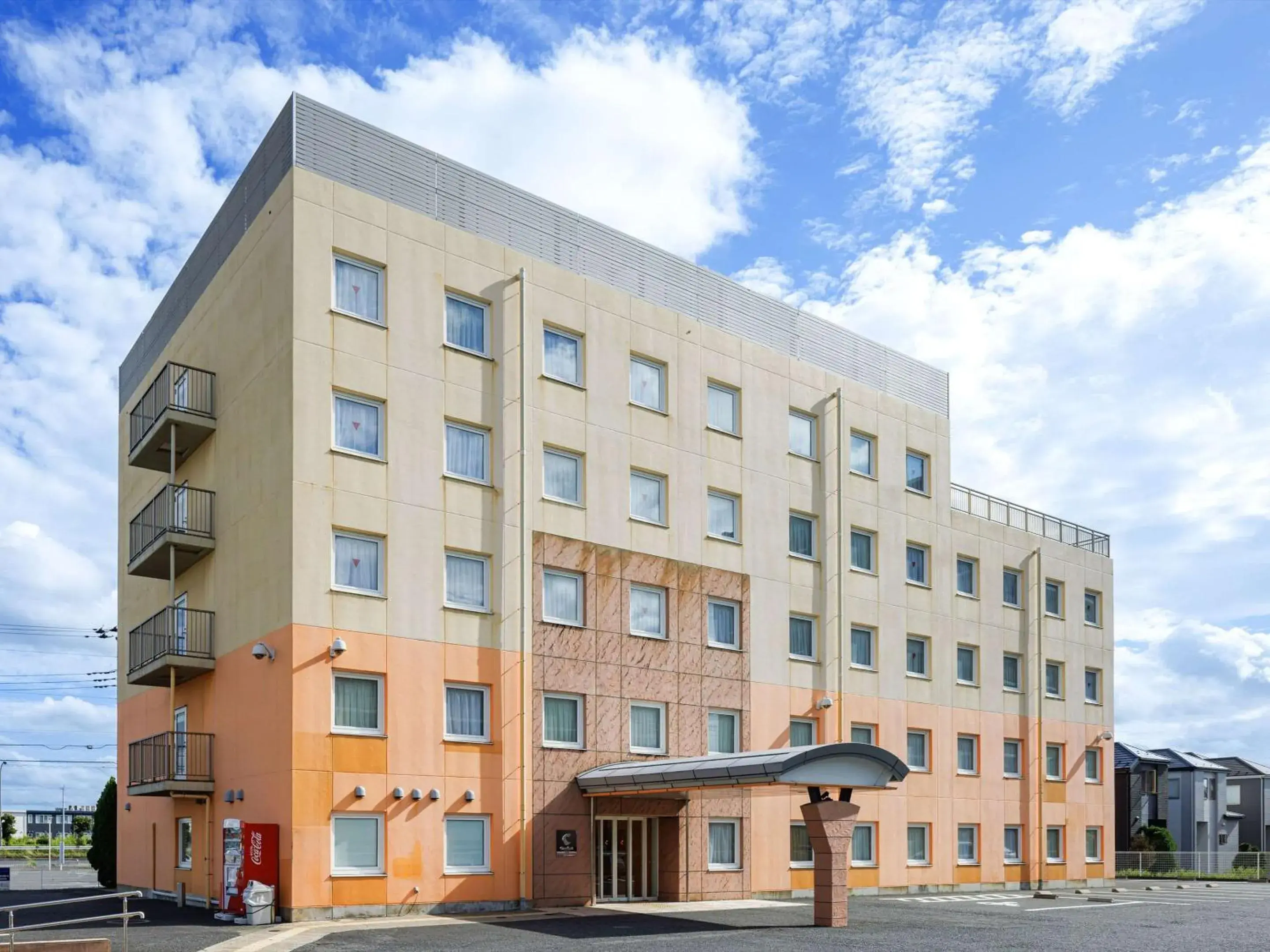 Property building in Comfort Inn Chiba Hamano Property building in Comfort Inn Chiba Hamano