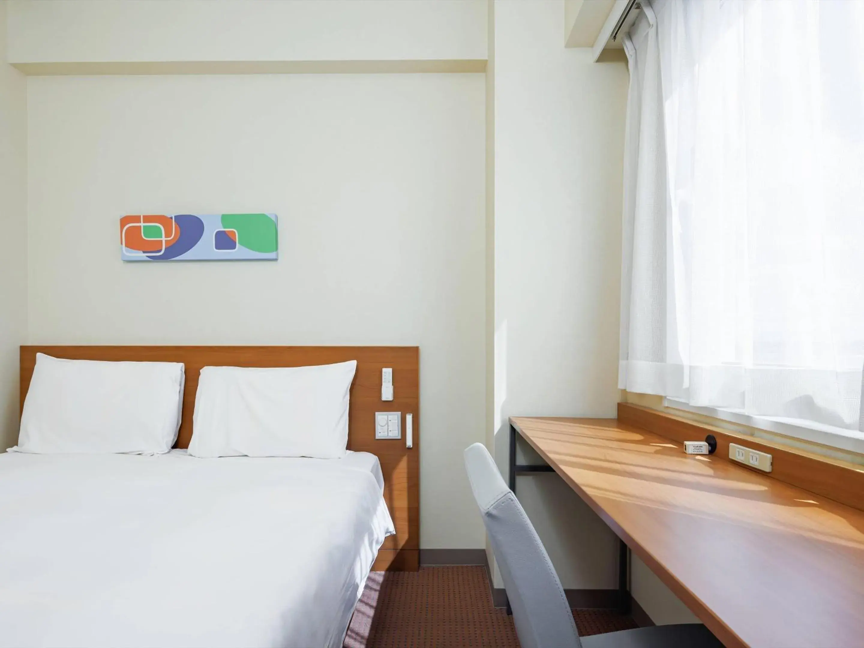 Bedroom, Bed in Comfort Inn Chiba Hamano Bedroom, Bed in Comfort Inn Chiba Hamano